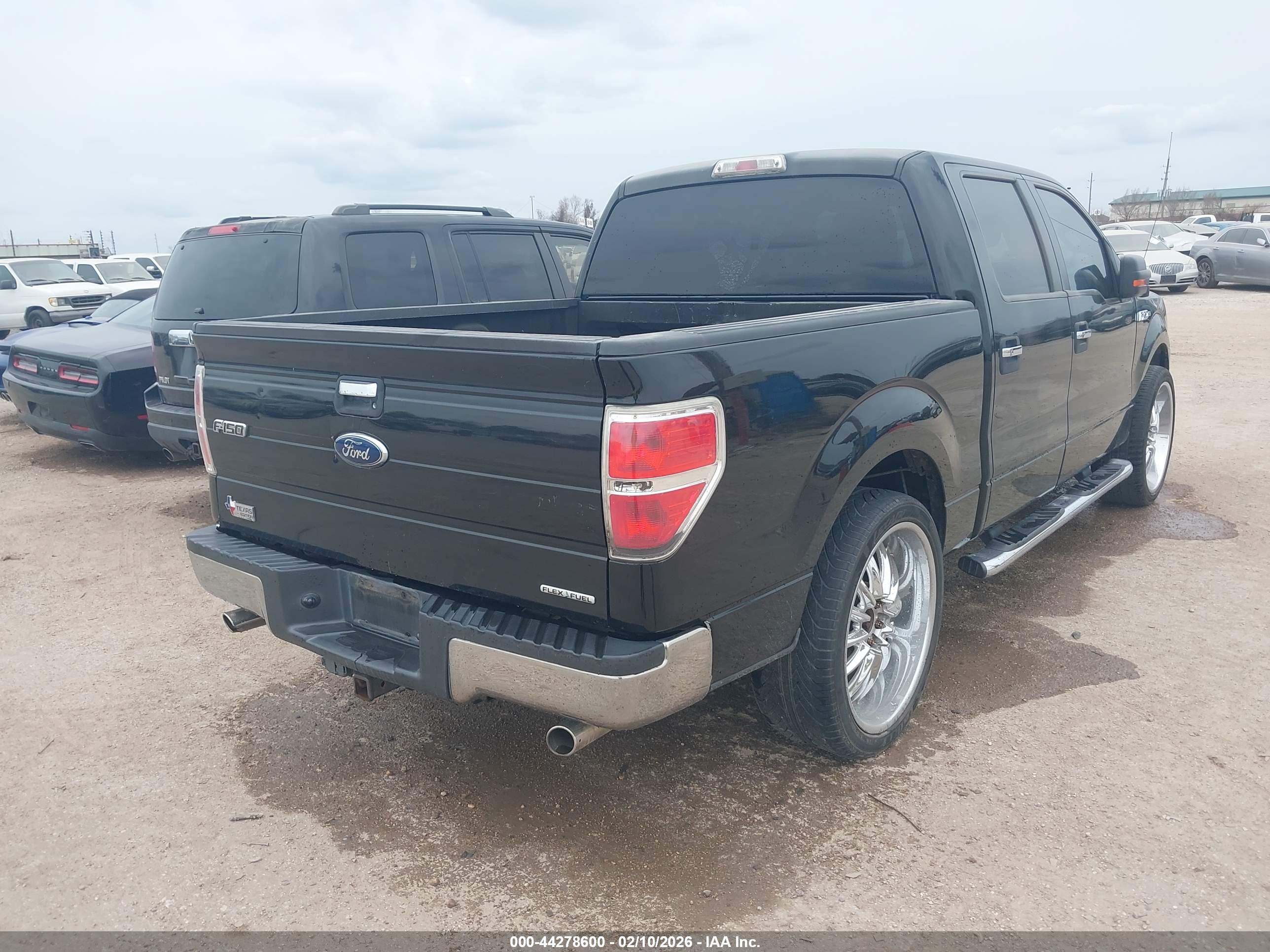 FORD F-150 image 4