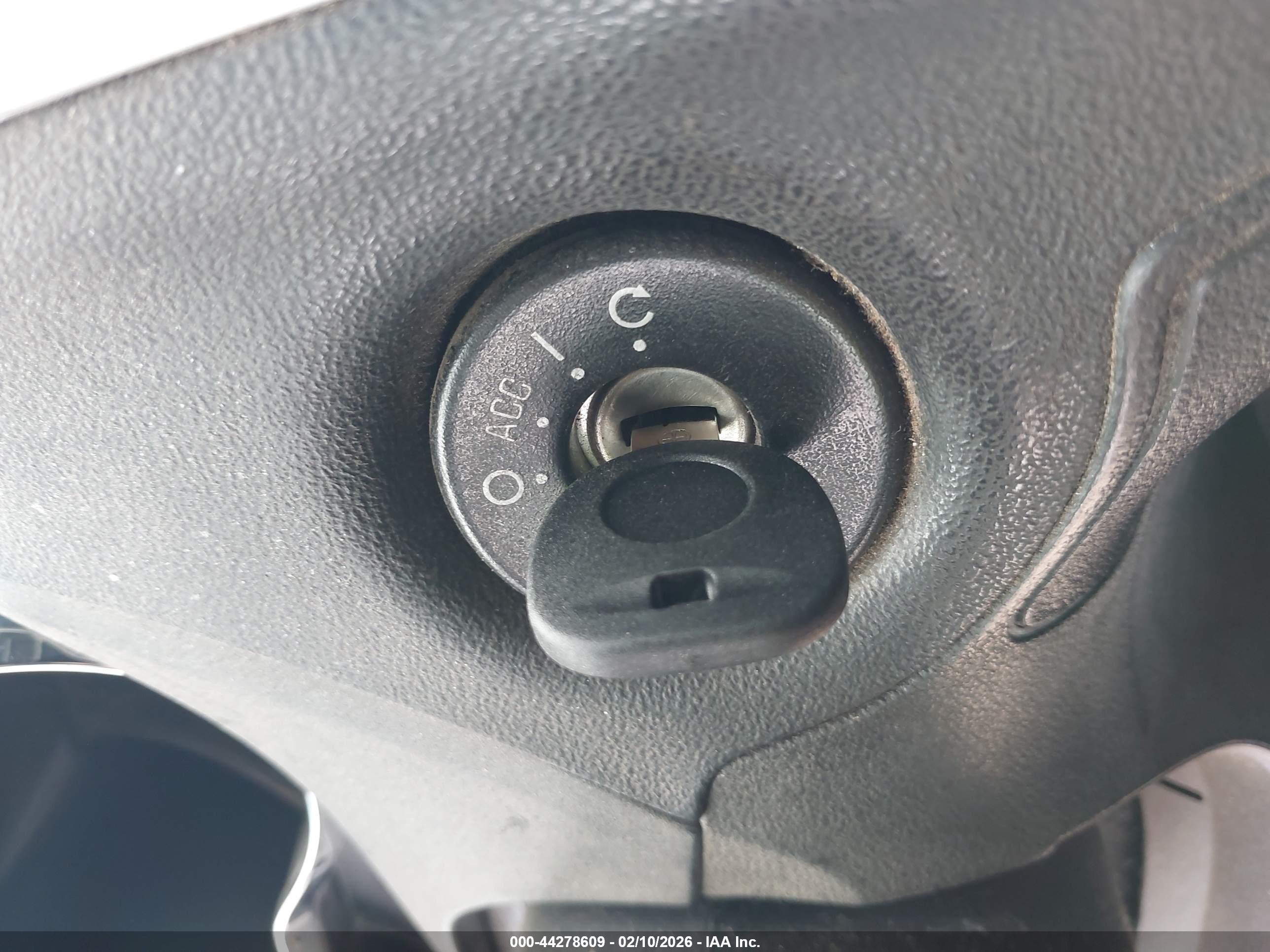 CHEVROLET MALIBU image 11