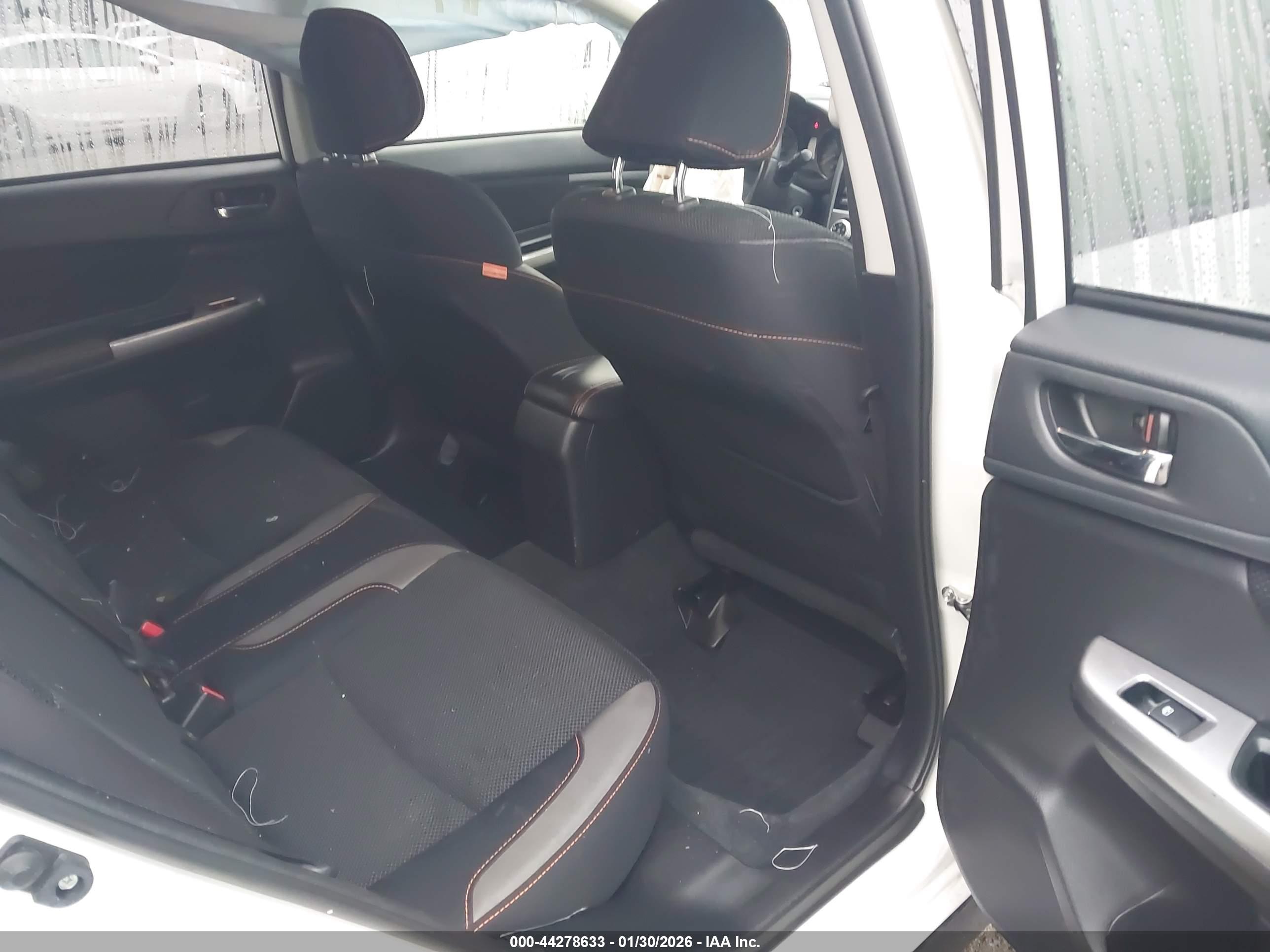 SUBARU CROSSTREK image 8