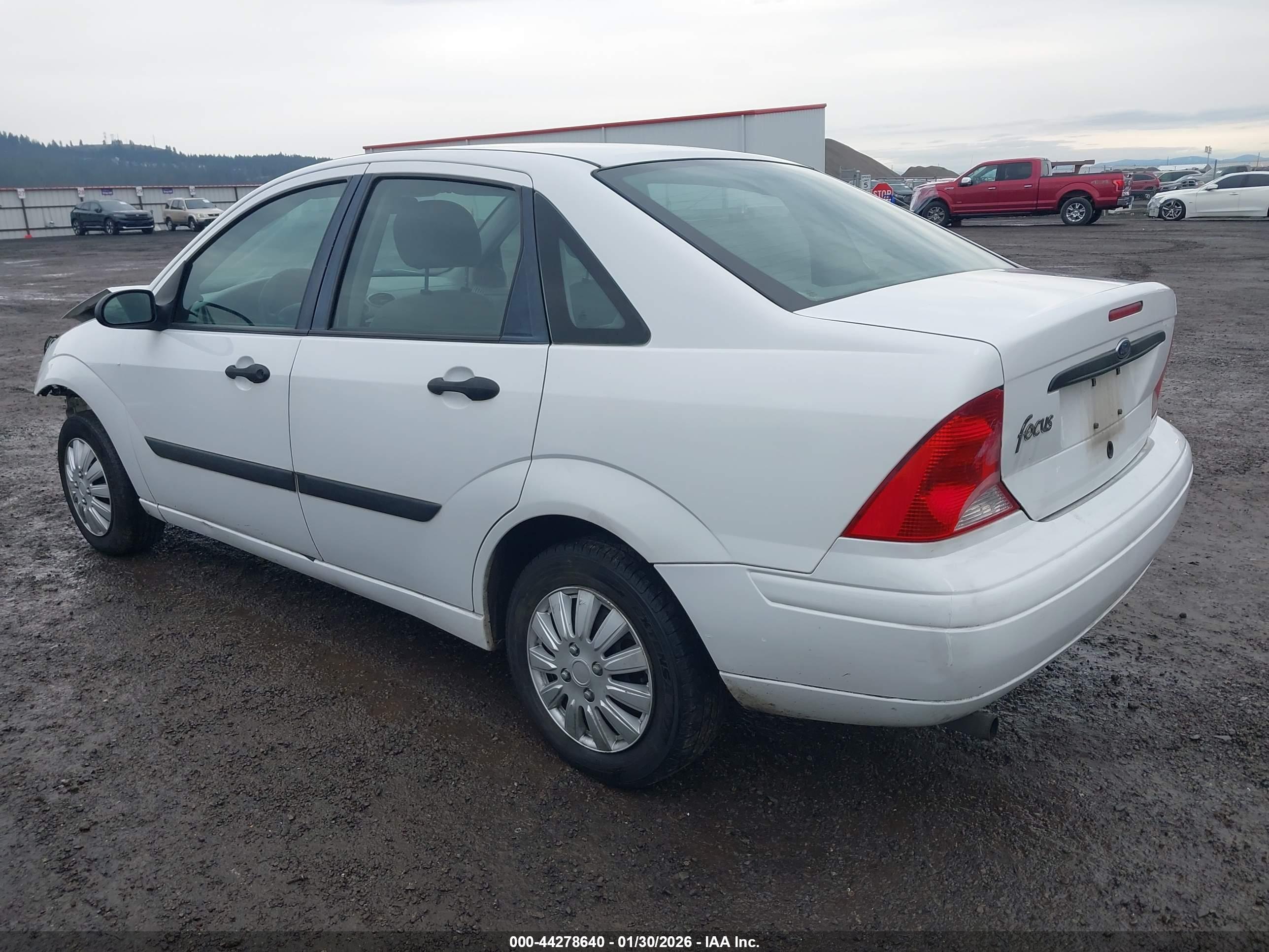 FORD FOCUS image 3