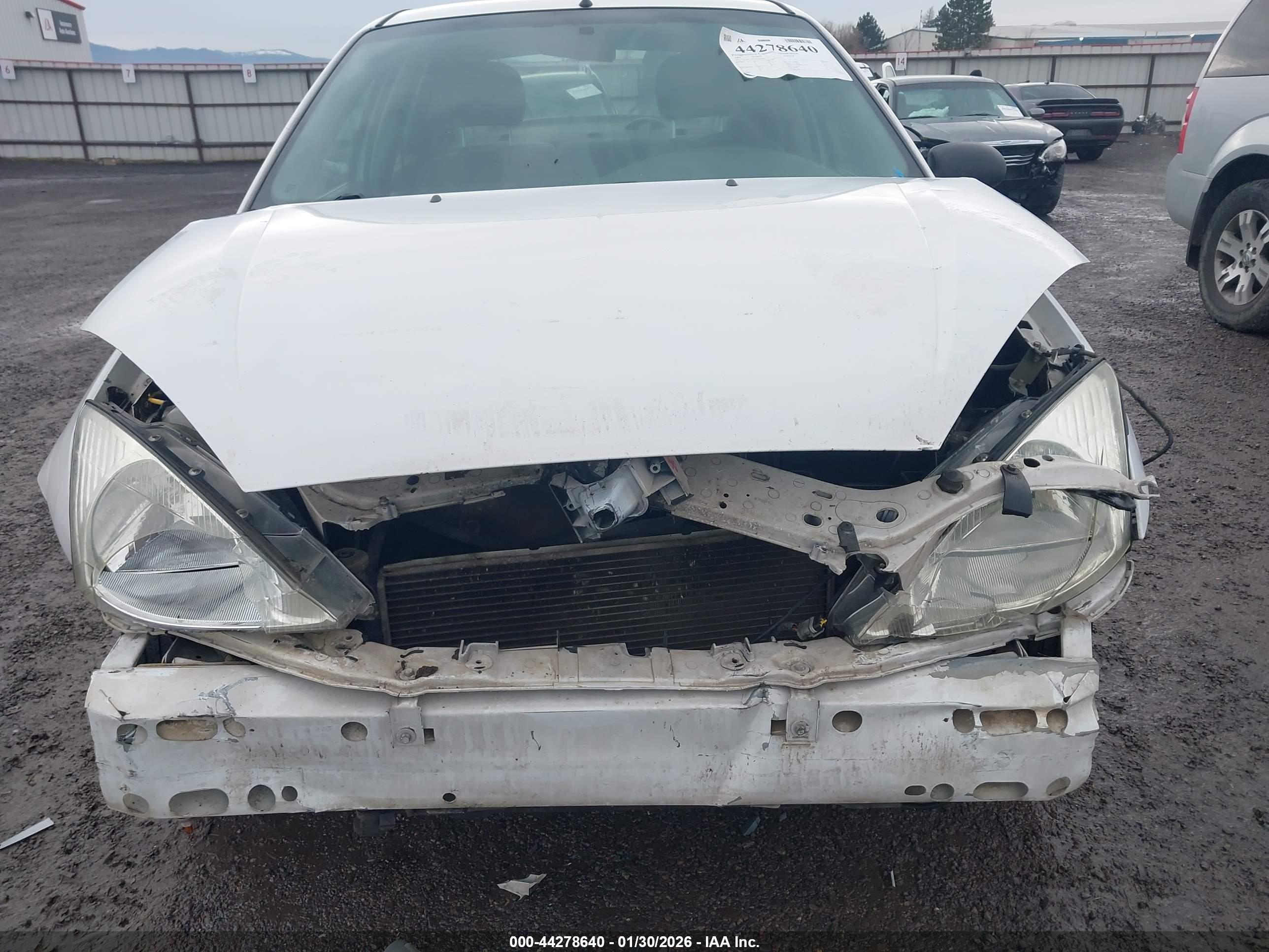 FORD FOCUS image 6