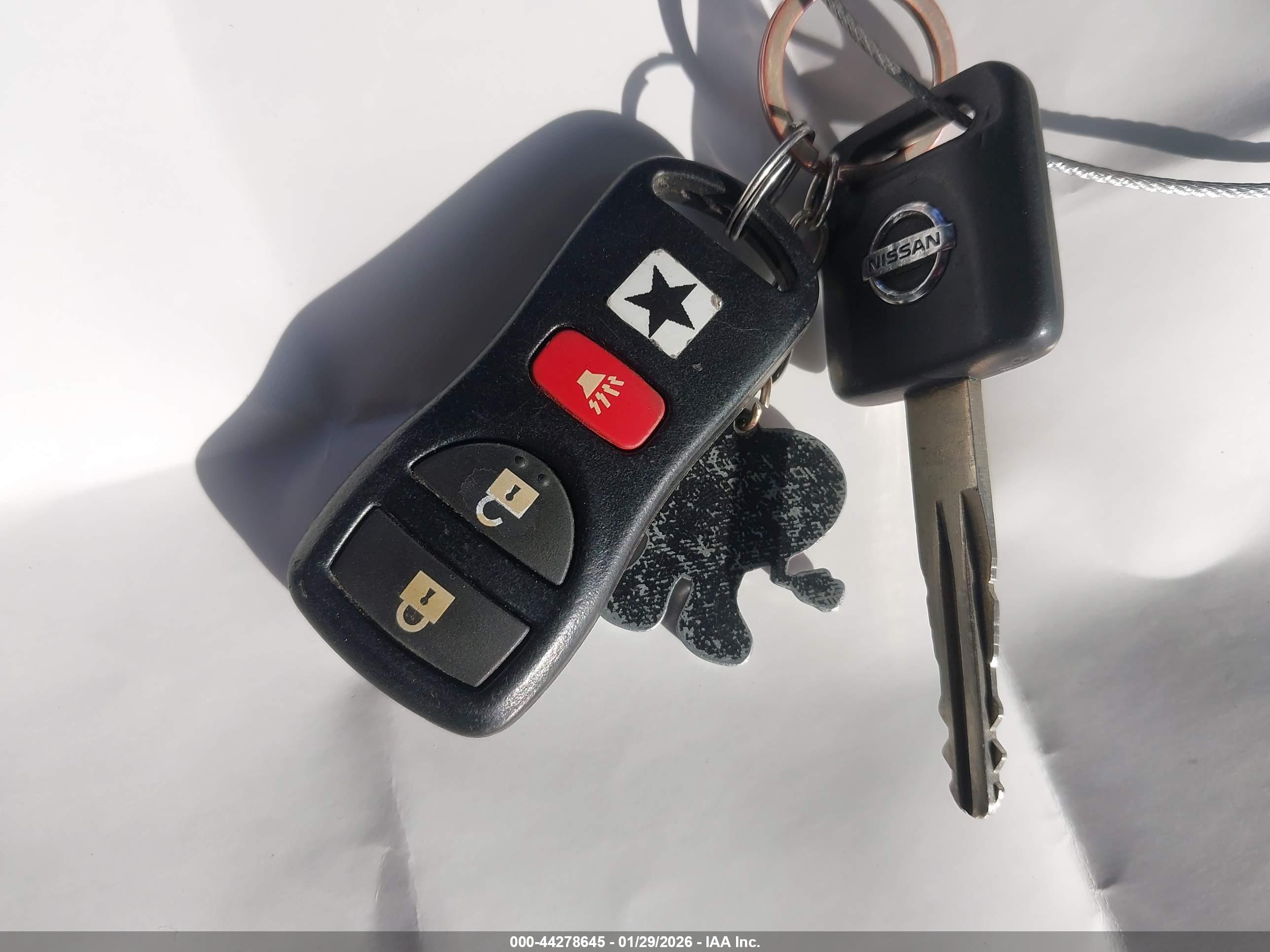 NISSAN FRONTIER image 11