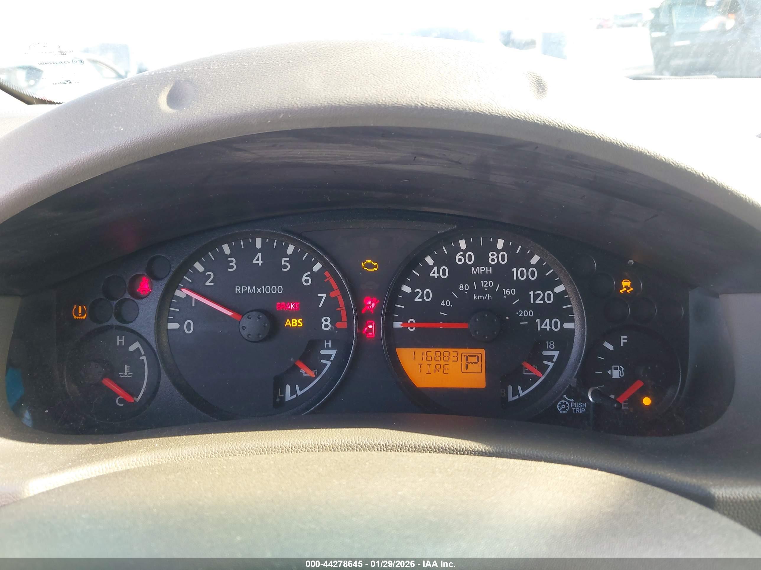 NISSAN FRONTIER image 7