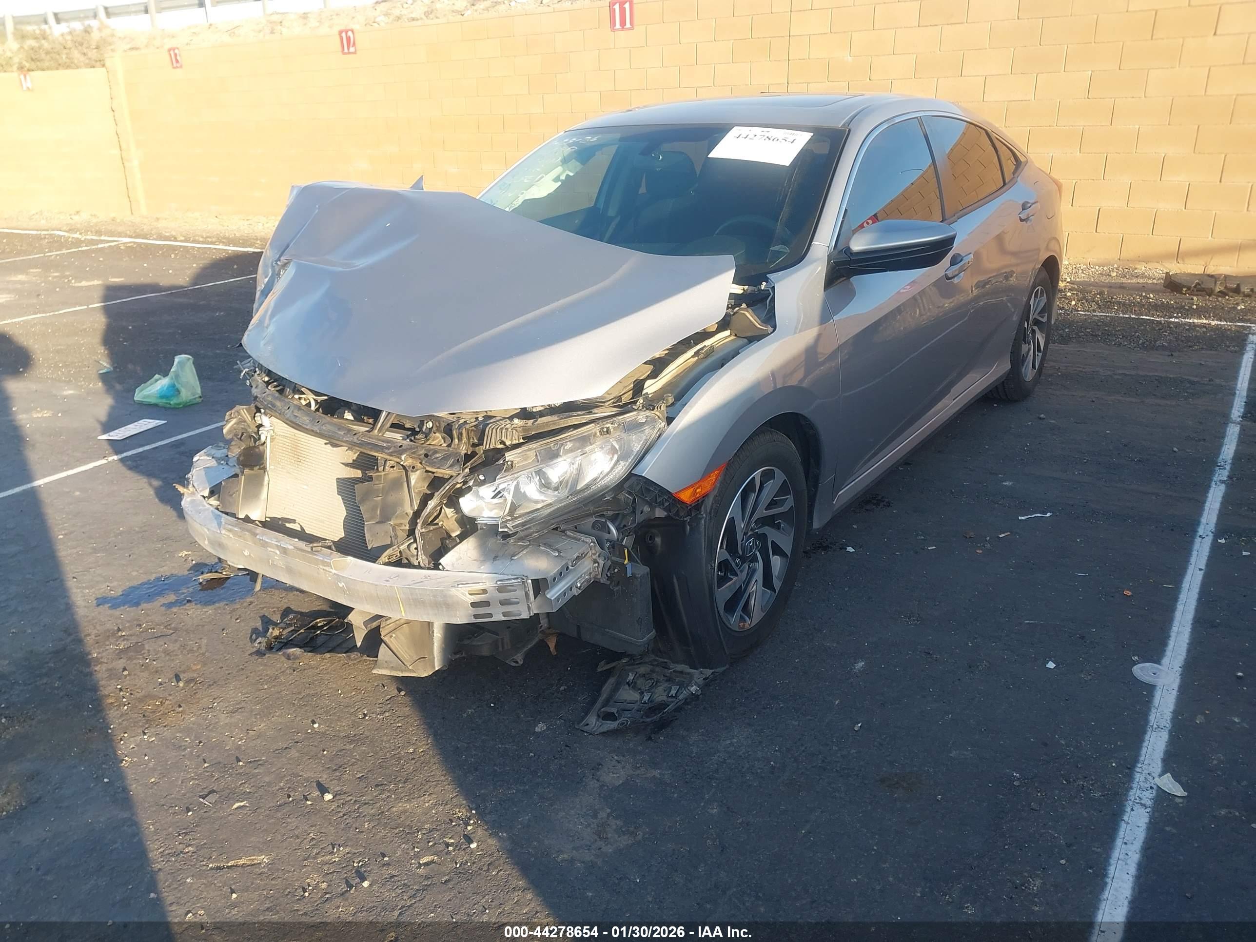 HONDA CIVIC image 2