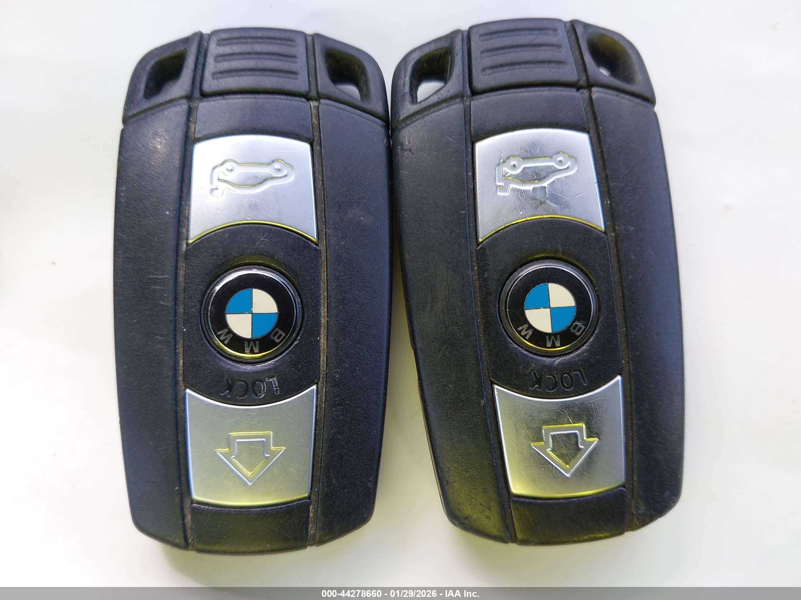 BMW 328I image 11