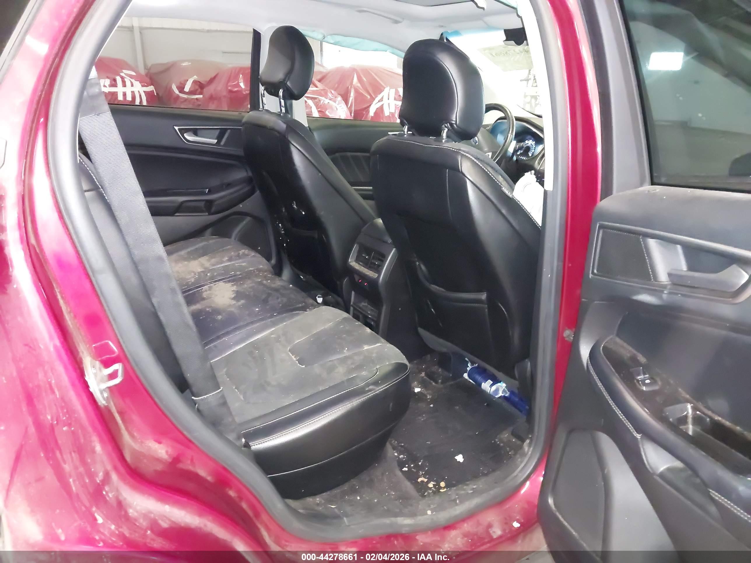 FORD EDGE image 8