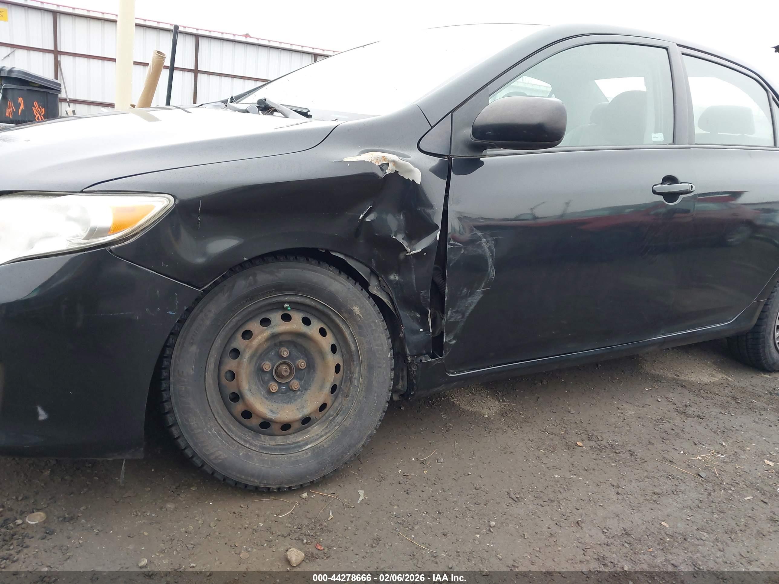TOYOTA COROLLA image 6