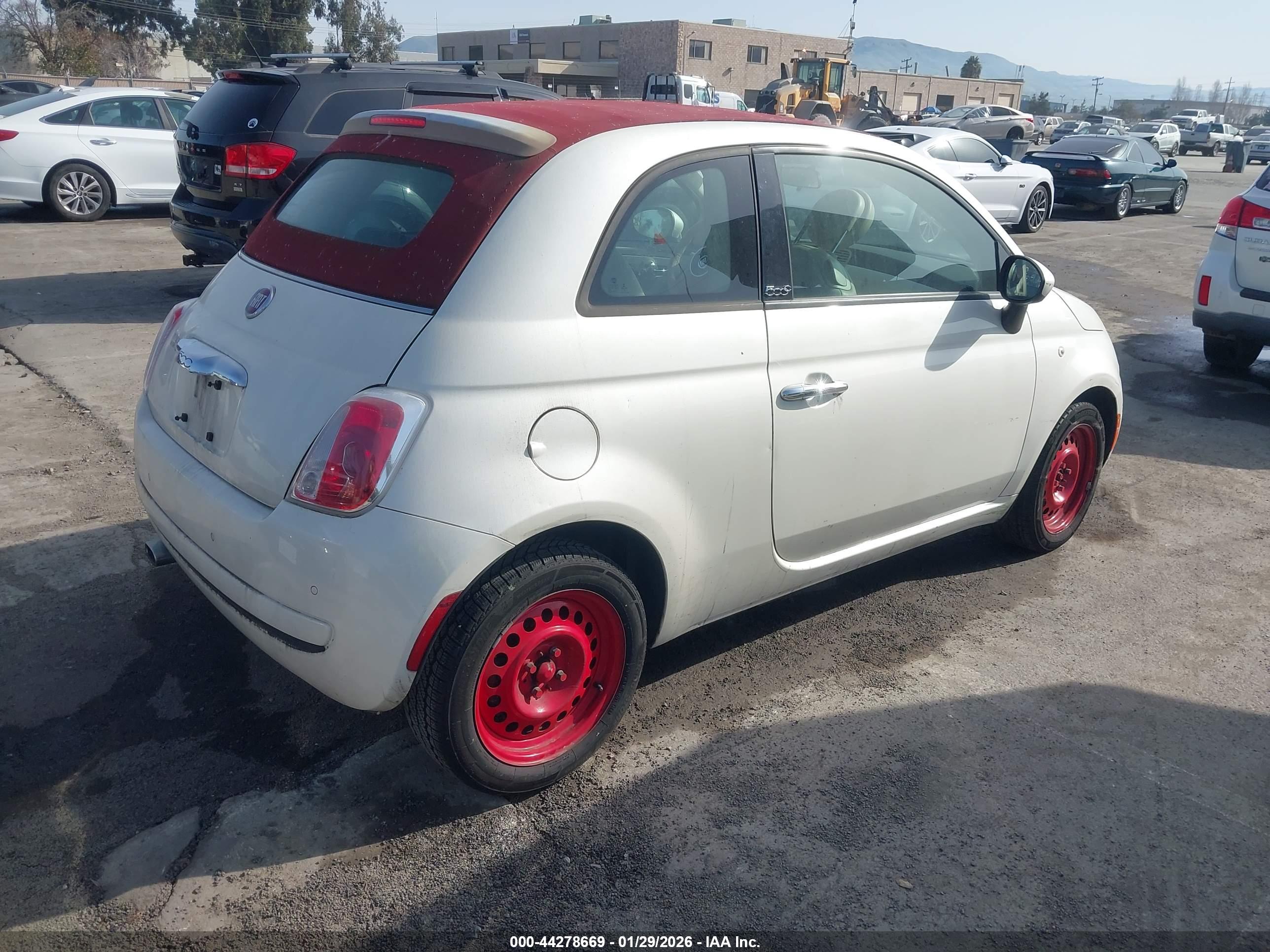 FIAT 500C image 4