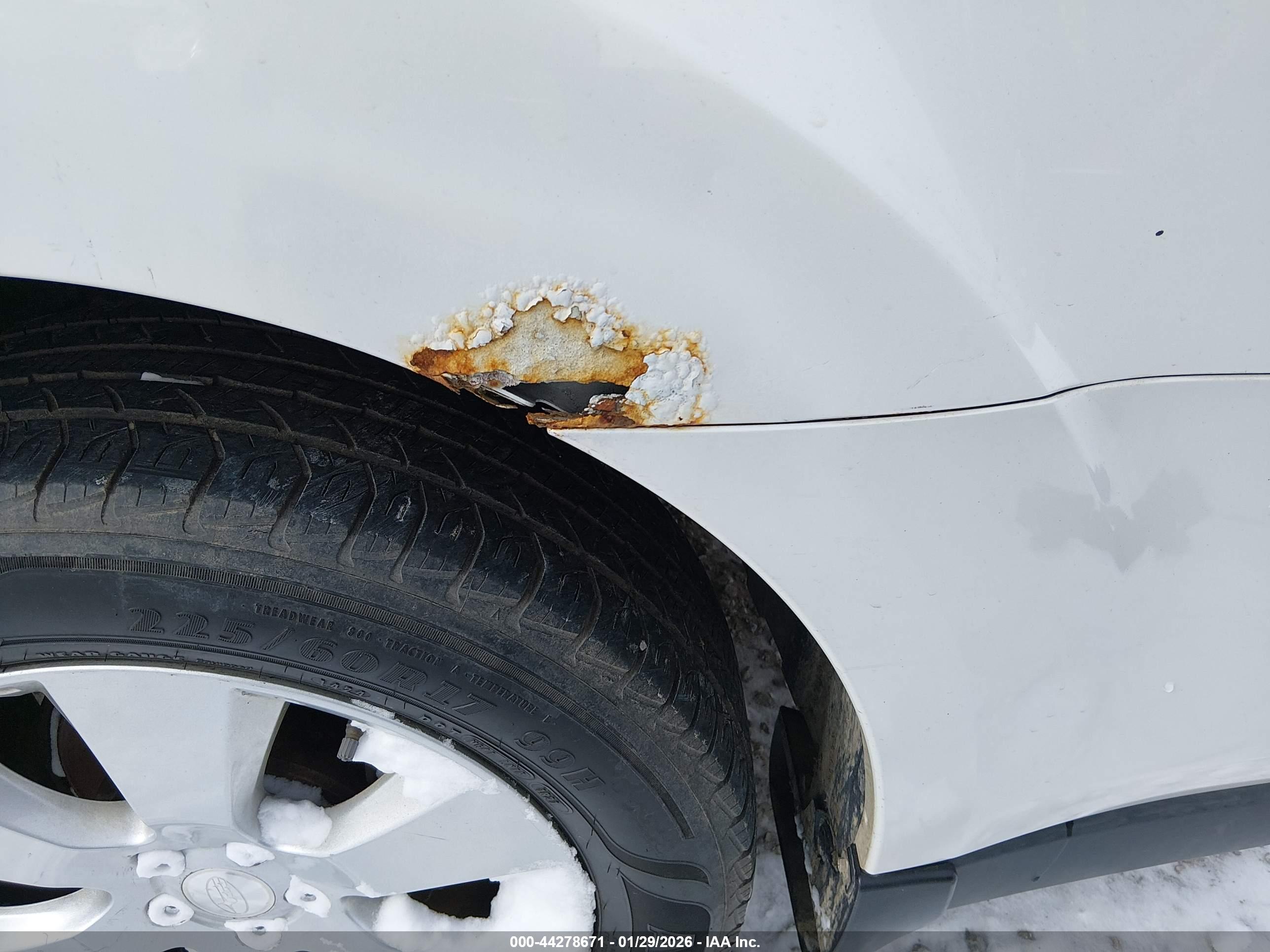 SUBARU OUTBACK image 6