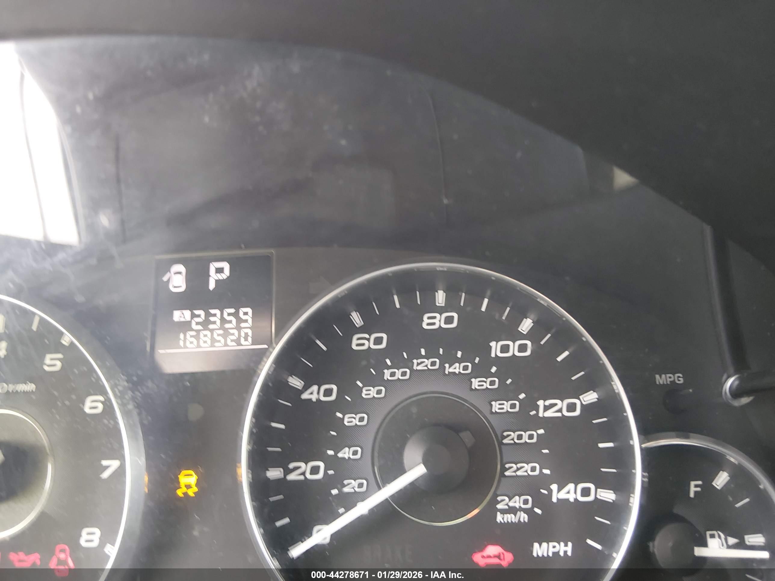SUBARU OUTBACK image 7