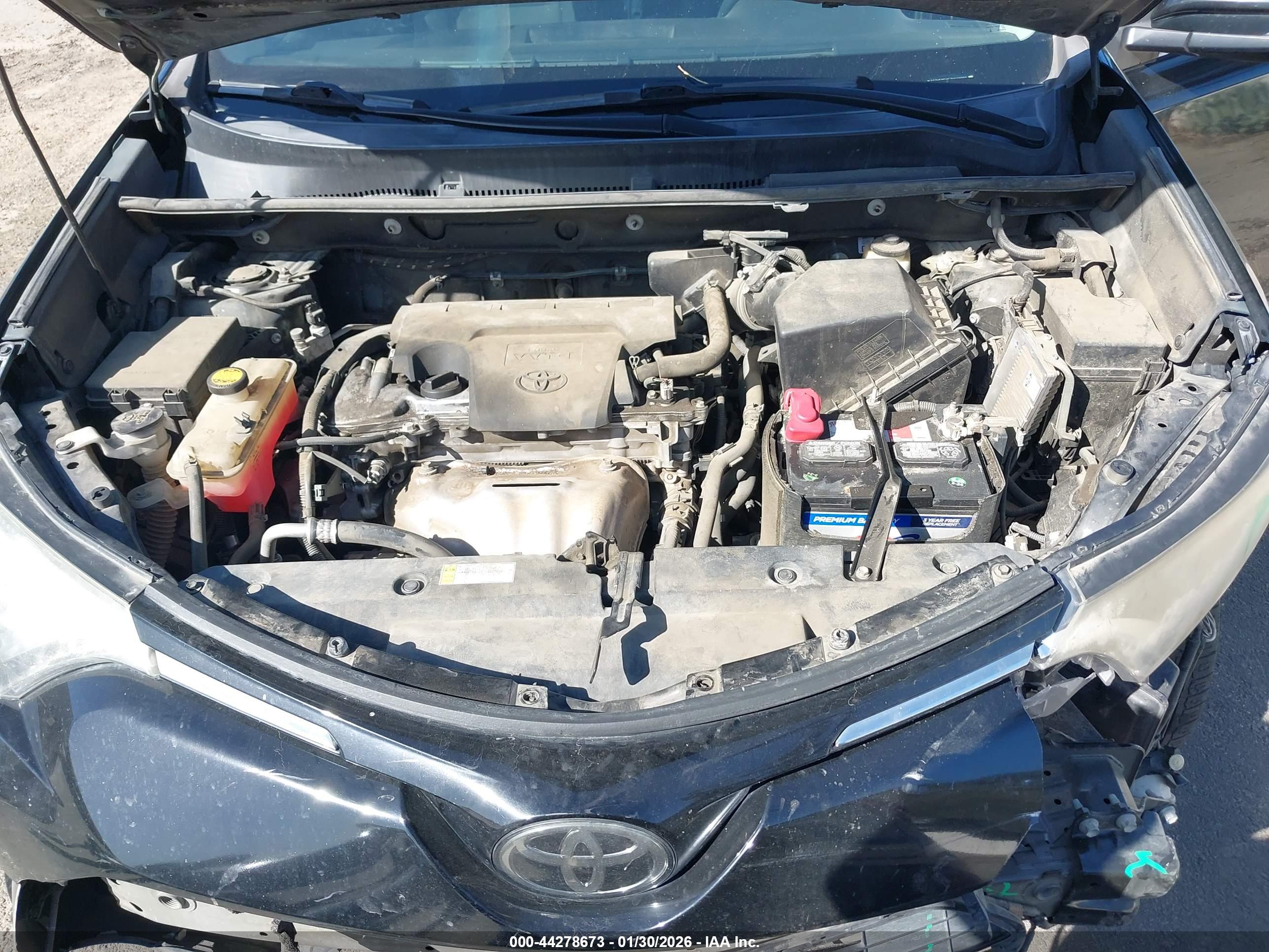 TOYOTA RAV4 image 10