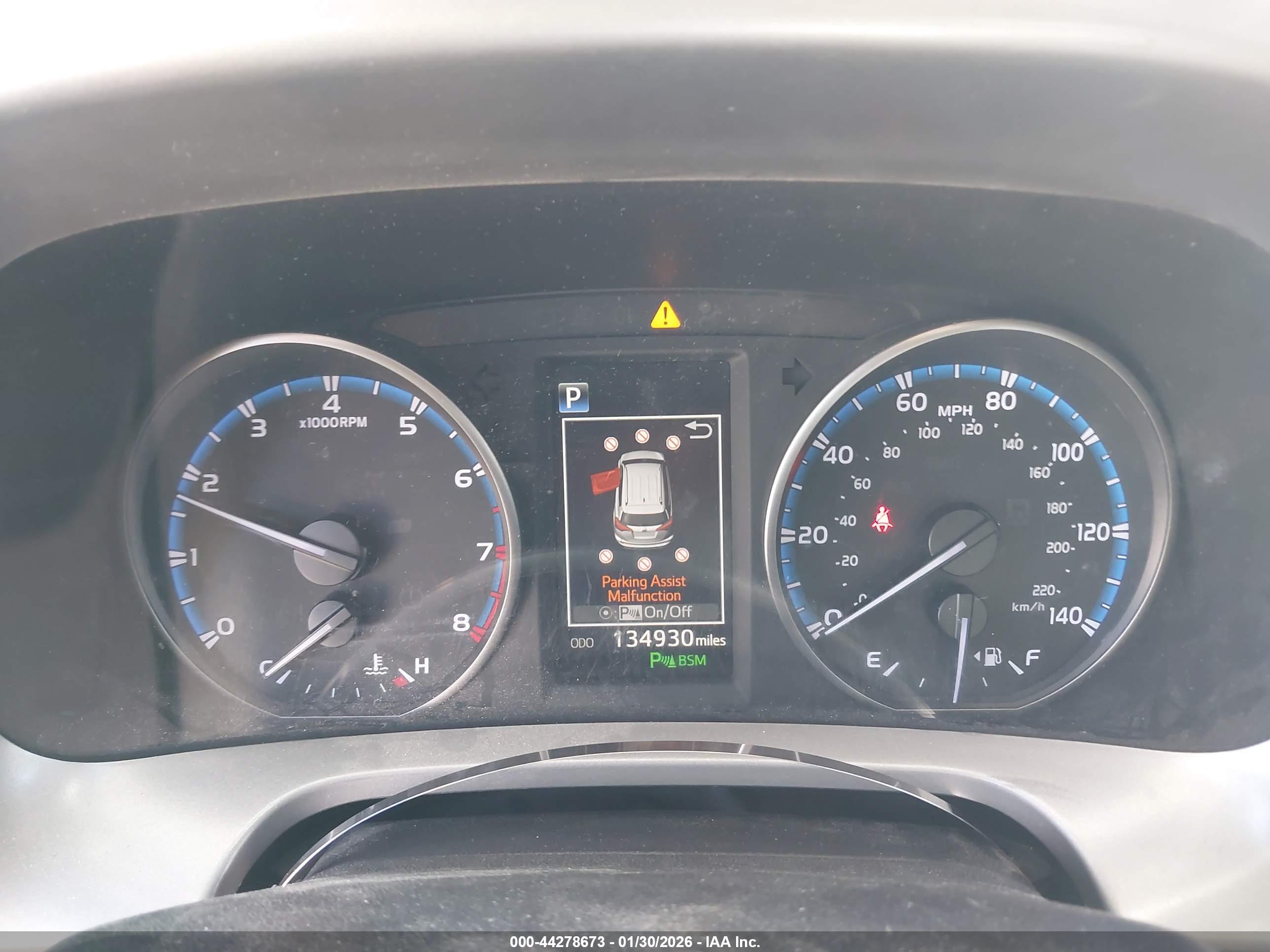 TOYOTA RAV4 image 7