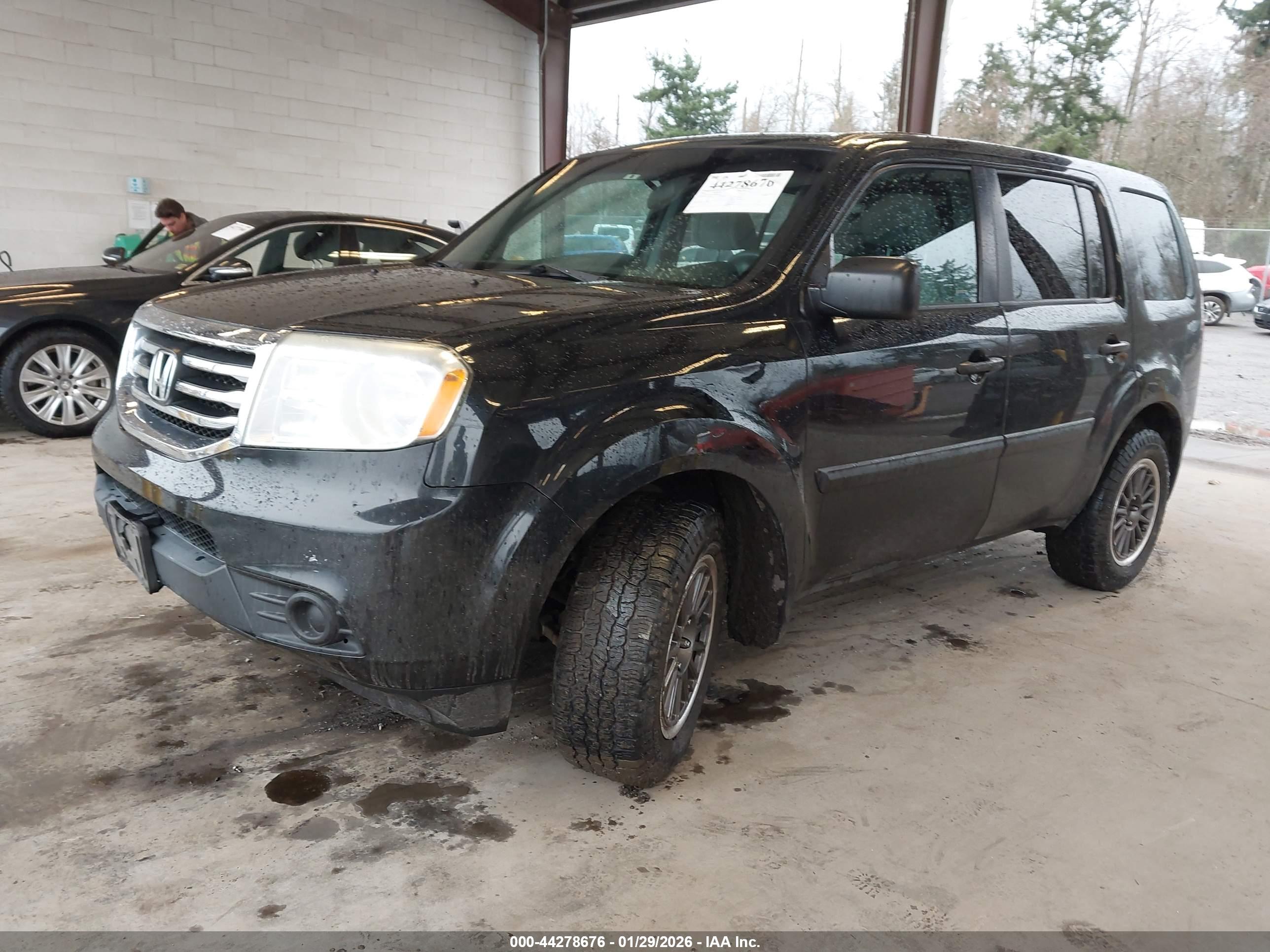 HONDA PILOT image 2