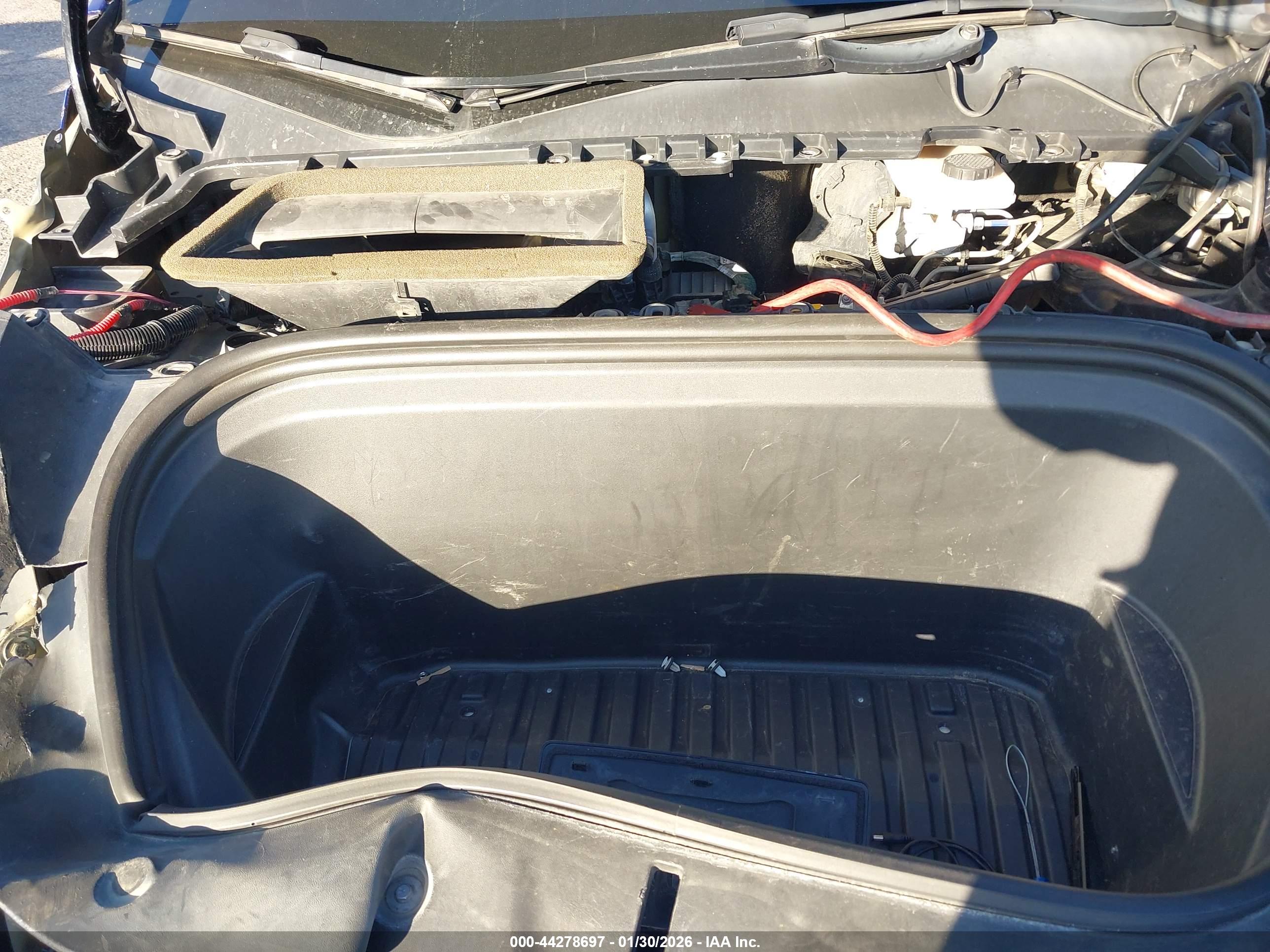 TESLA MODEL image 10