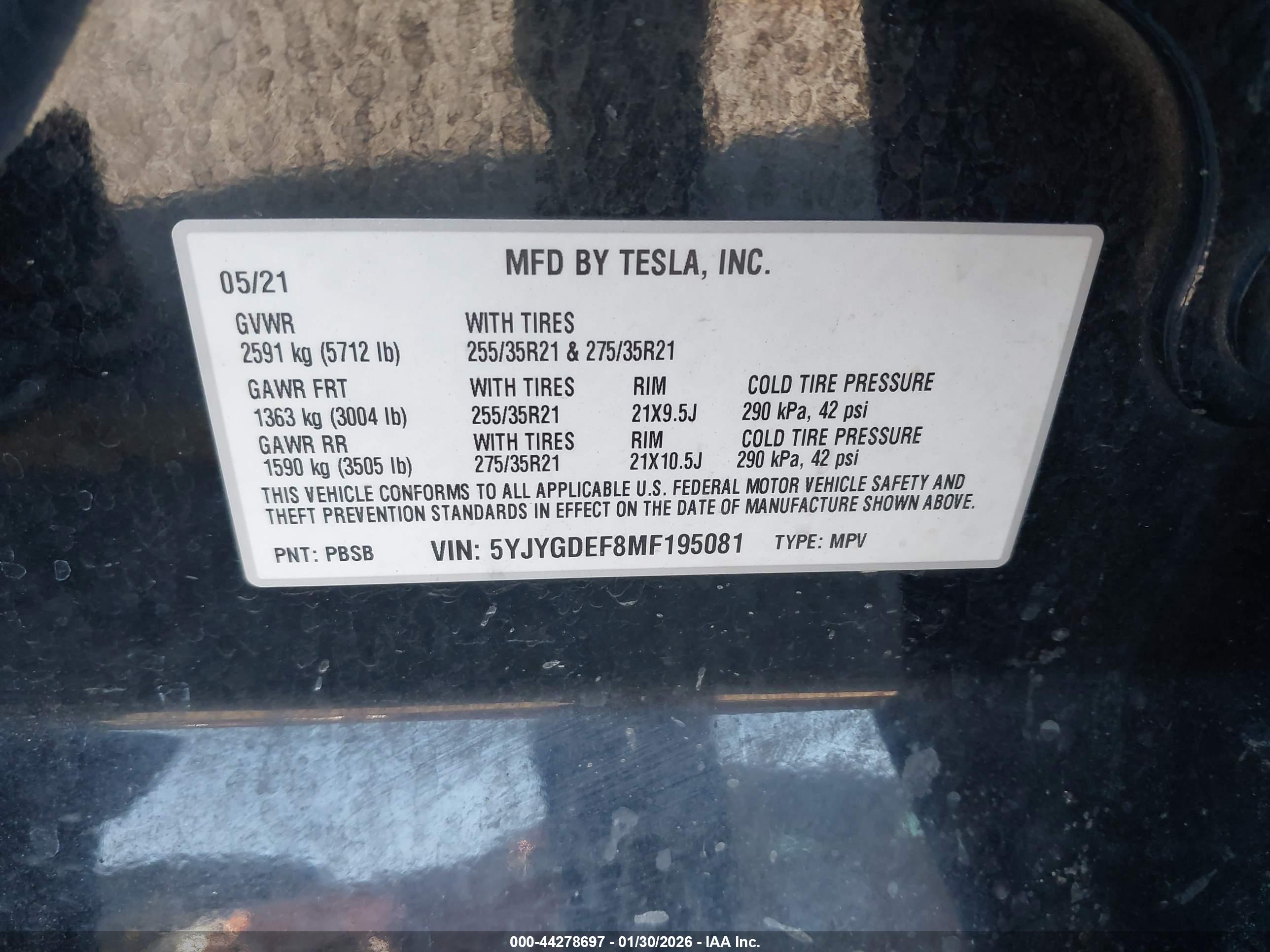 TESLA MODEL image 9