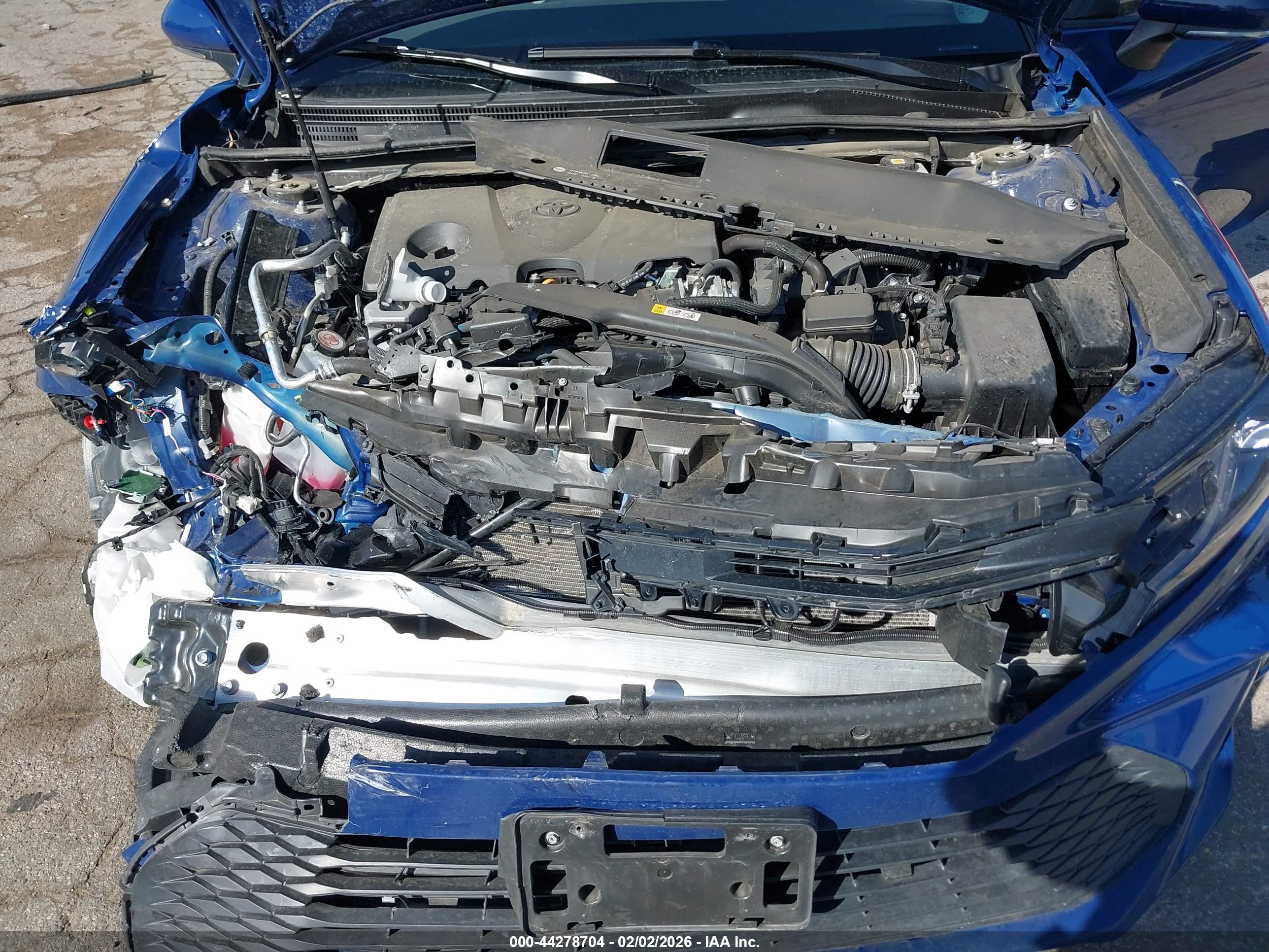 TOYOTA CAMRY image 10