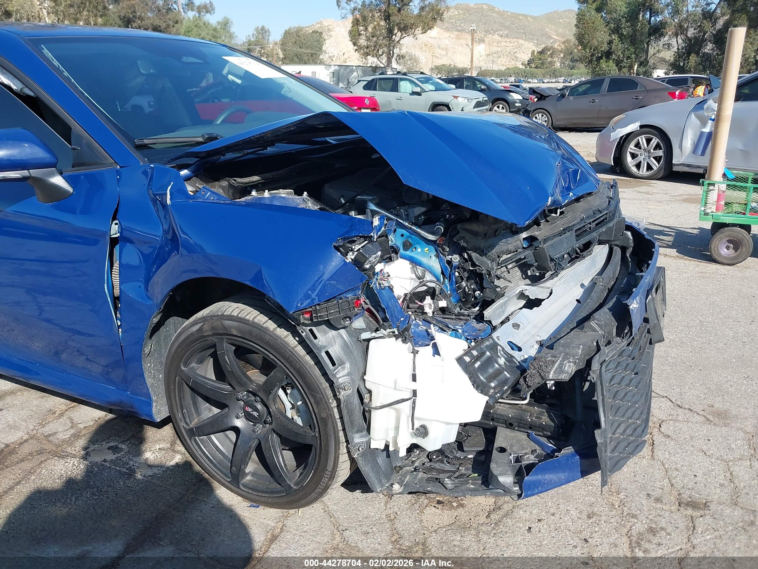 TOYOTA CAMRY image 6