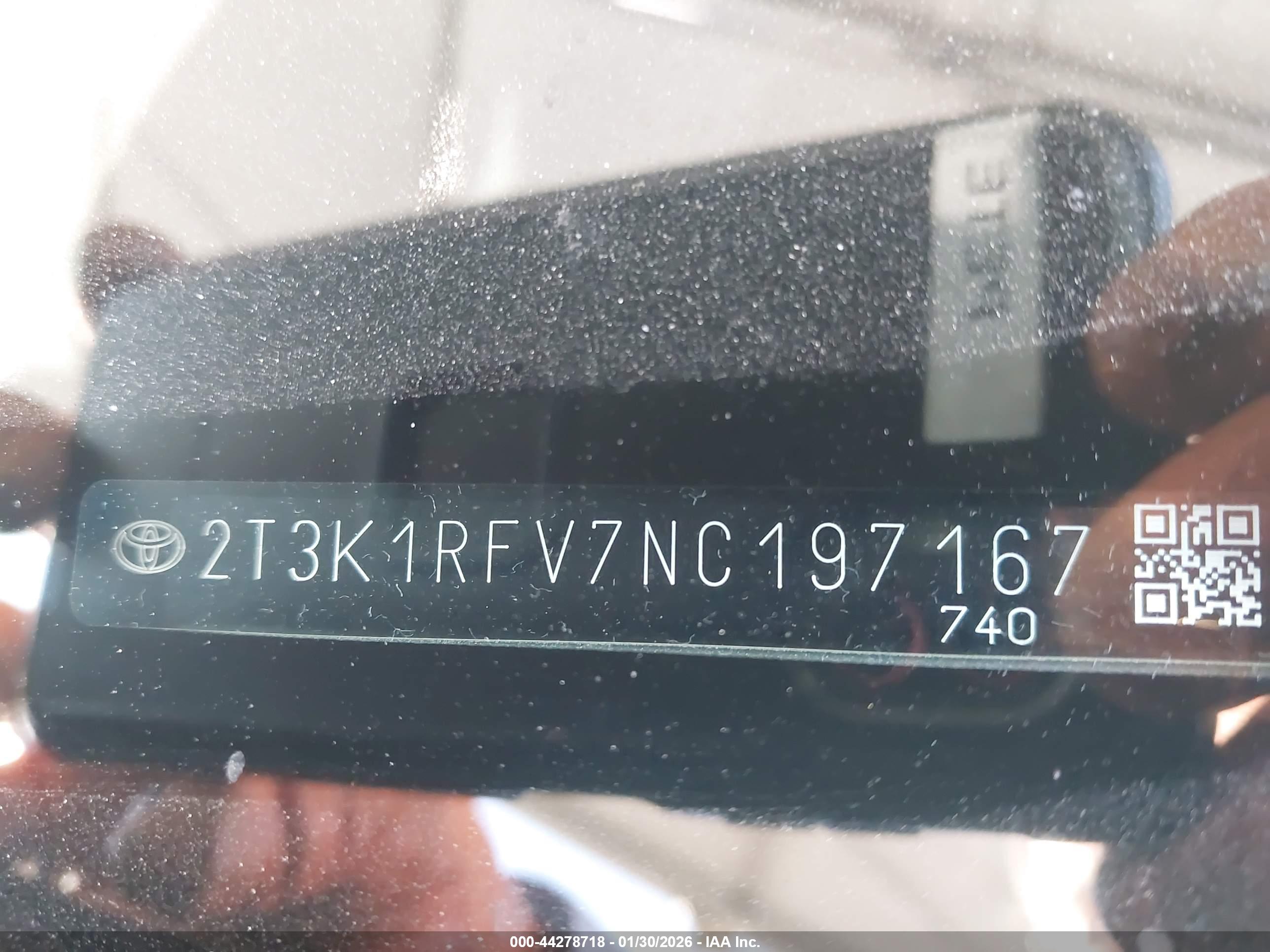 TOYOTA RAV4 image 9