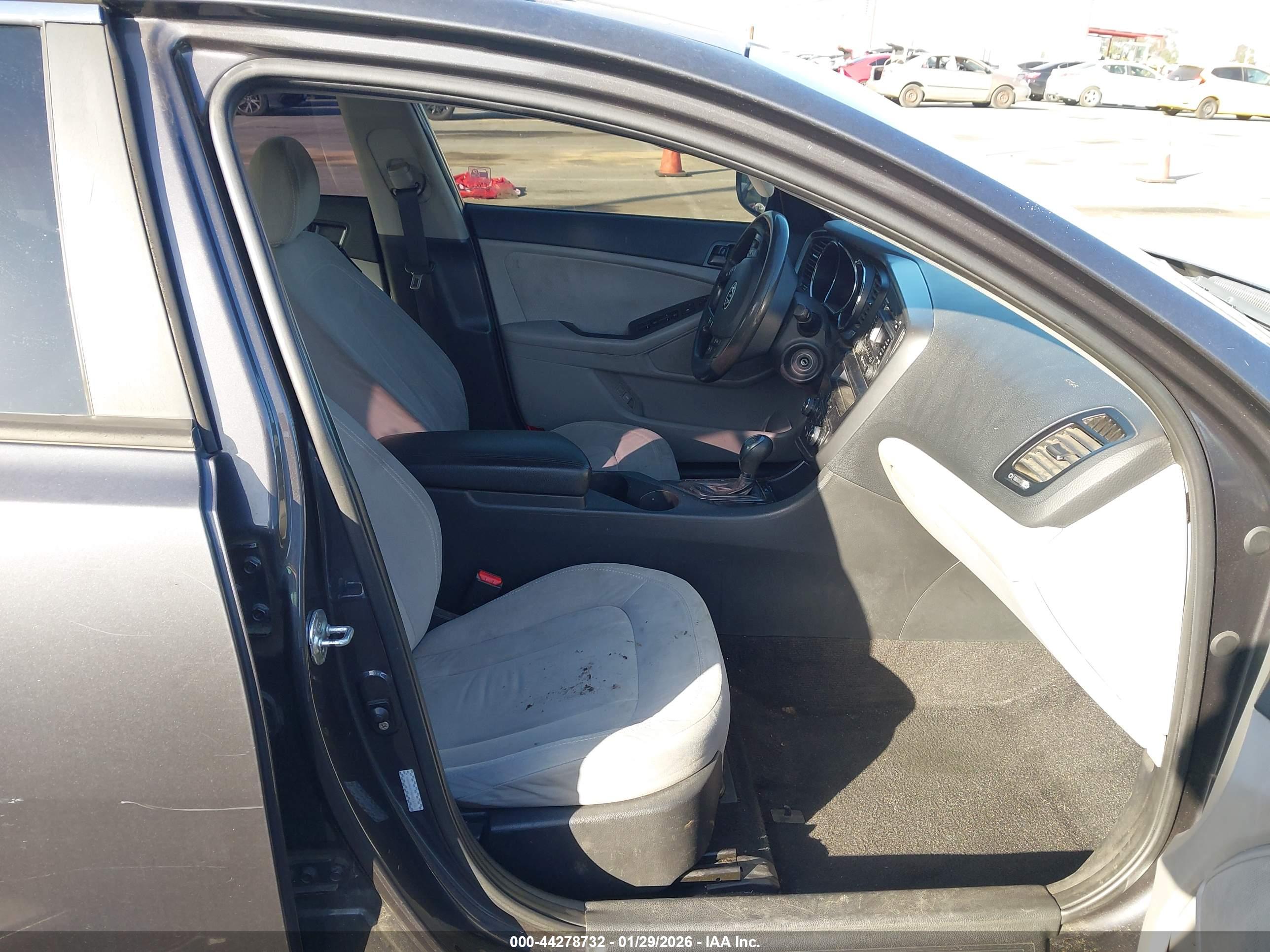 KIA OPTIMA image 5