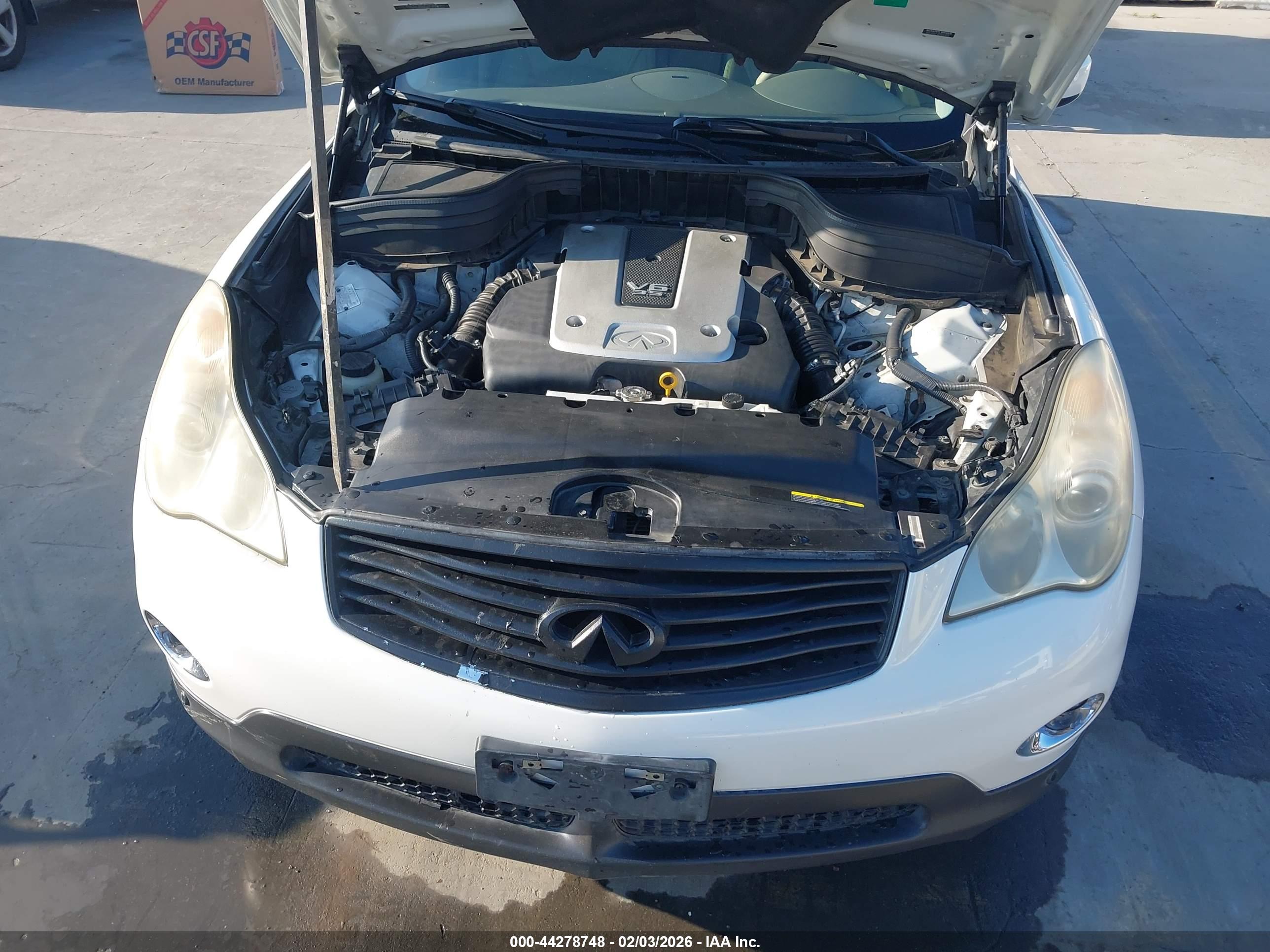 INFINITI EX35 image 10