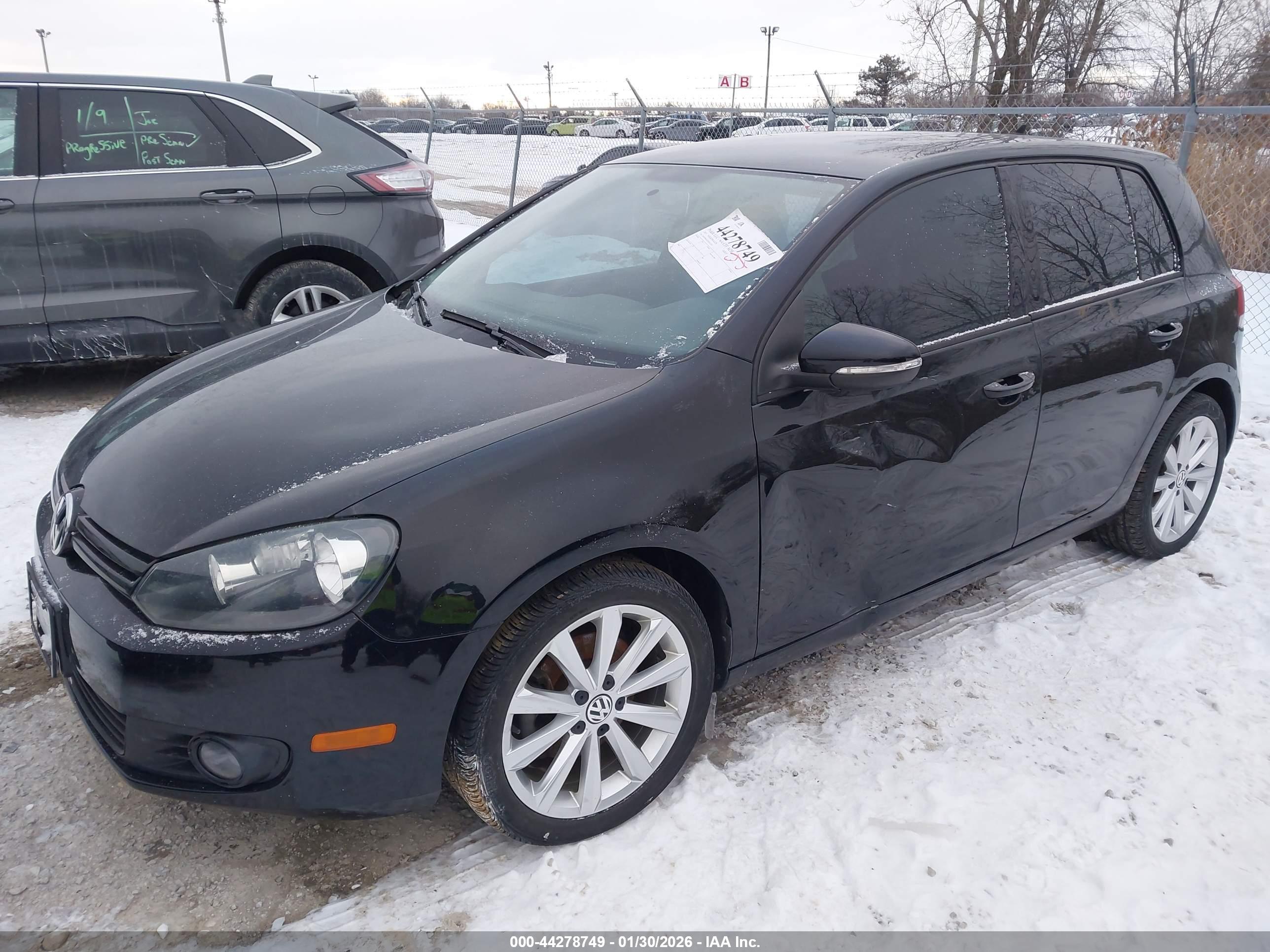 VOLKSWAGEN GOLF image 2