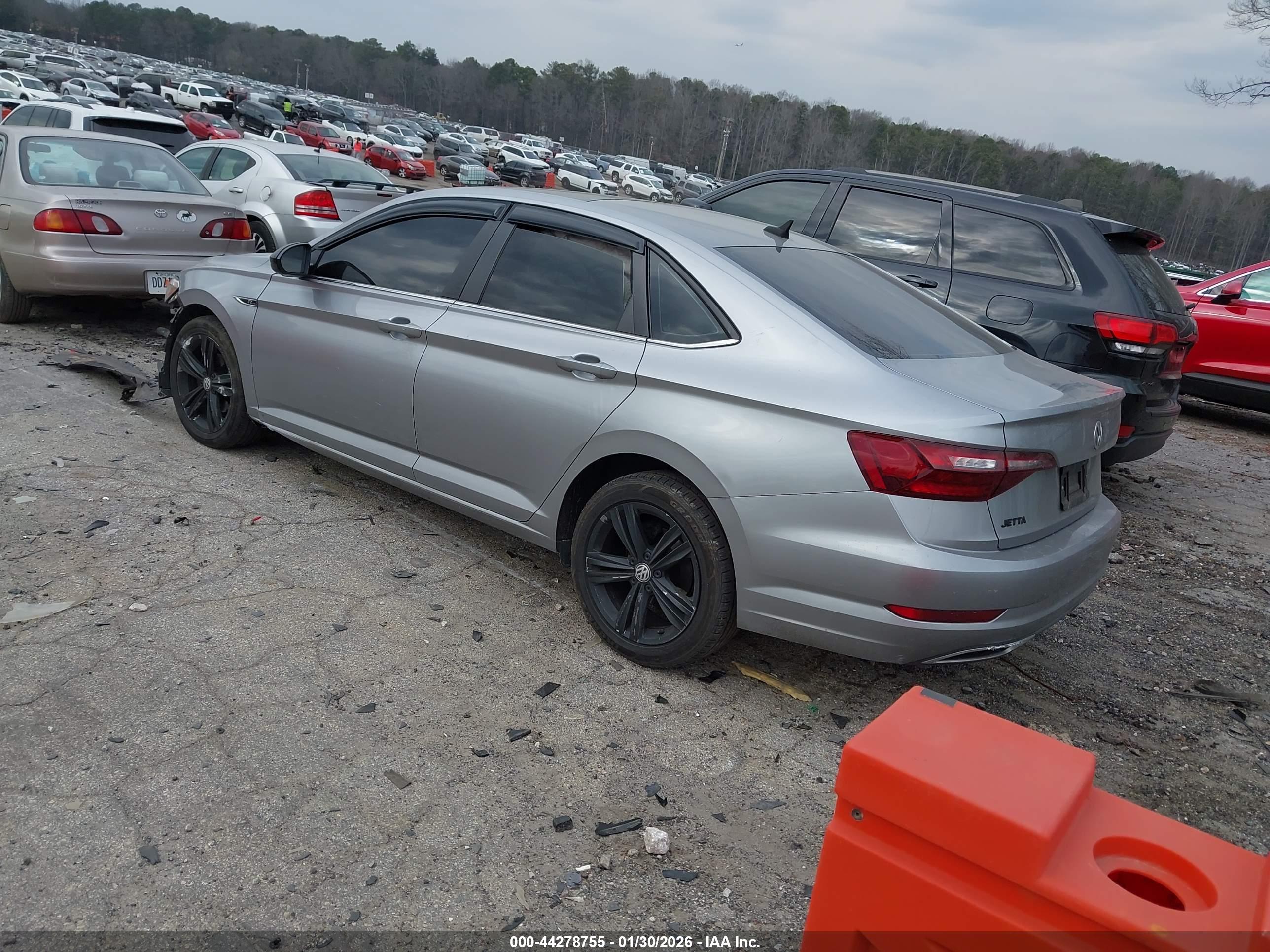 VOLKSWAGEN JETTA image 3