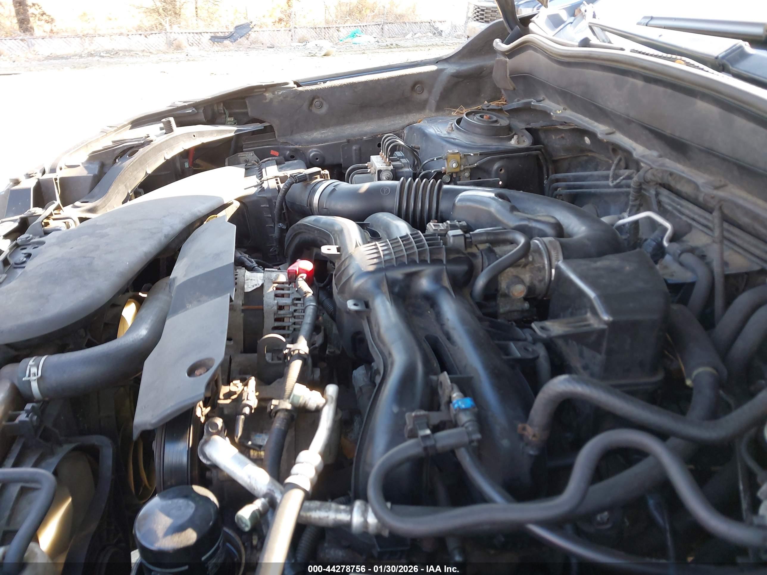 SUBARU FORESTER image 10