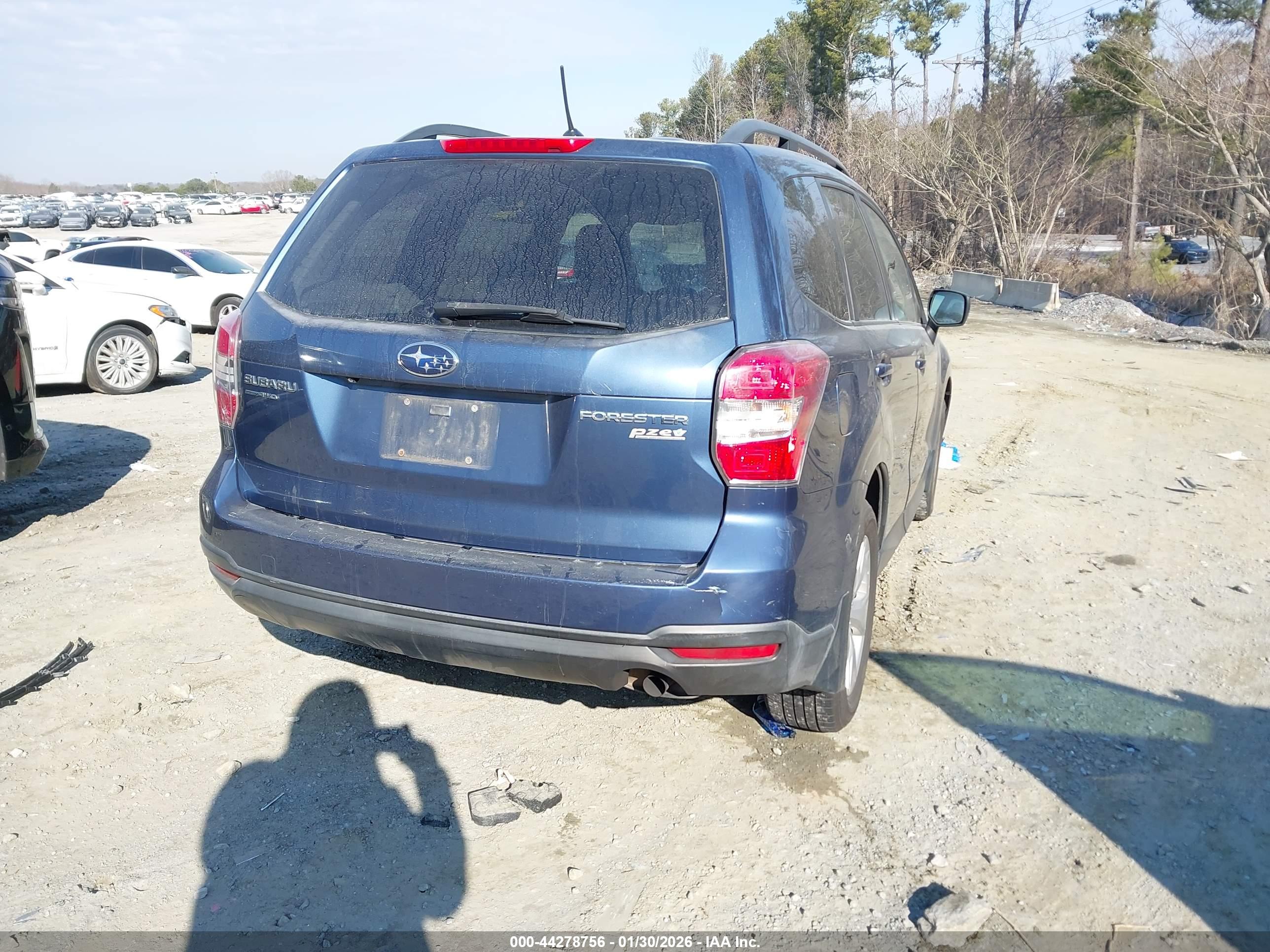 SUBARU FORESTER image 4