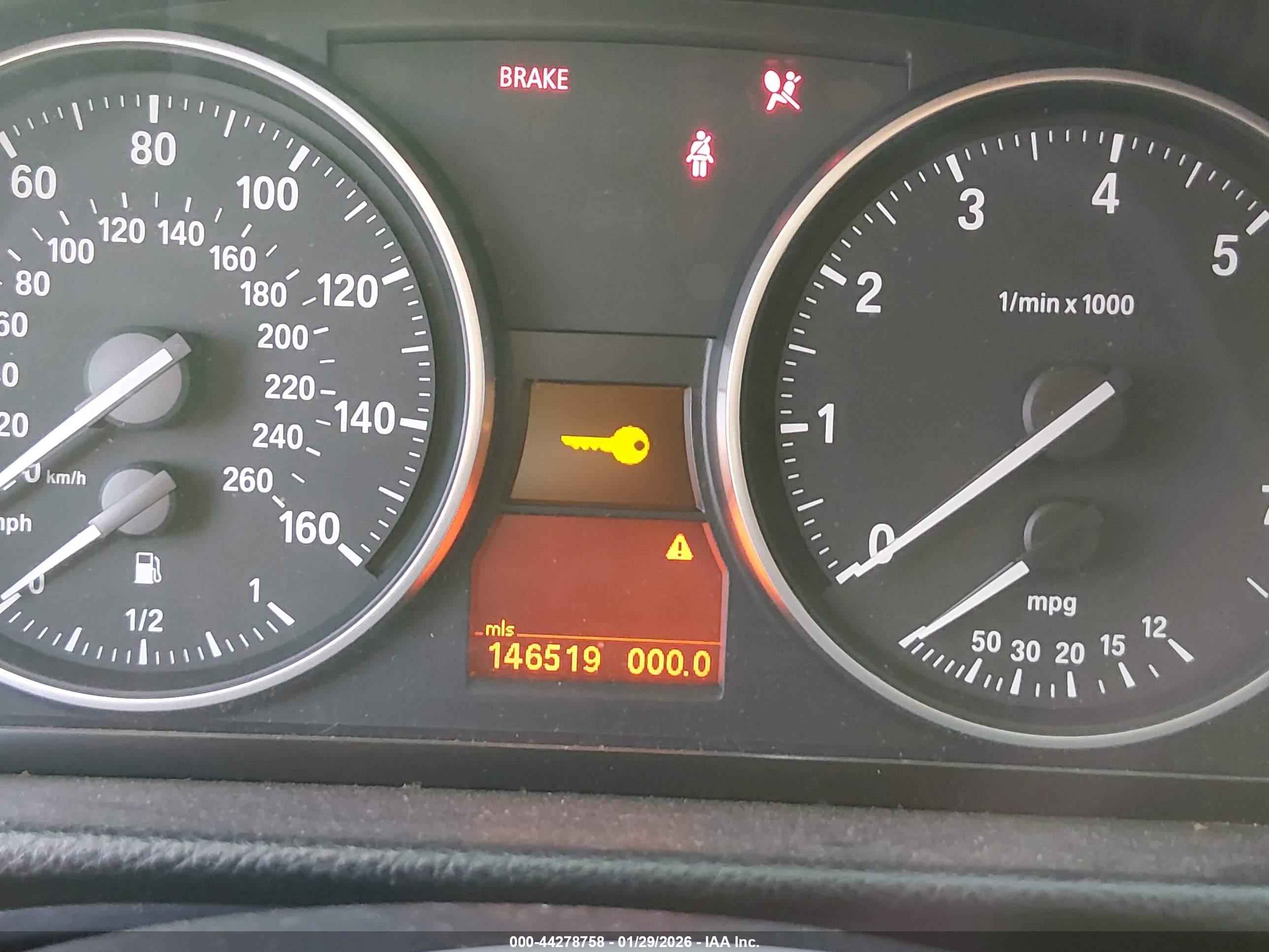 BMW 328I image 7