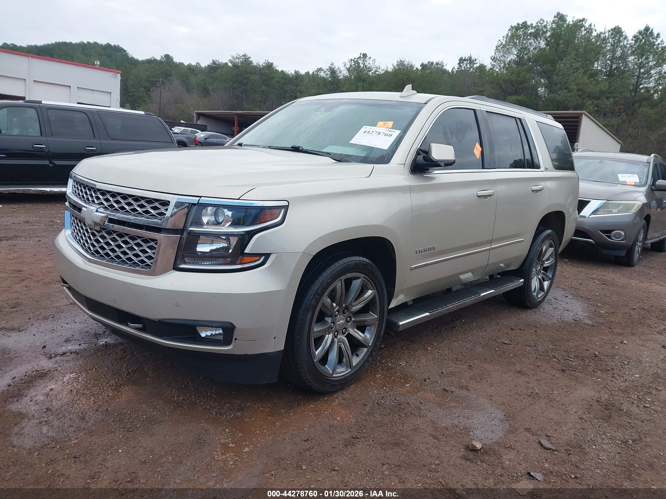 CHEVROLET TAHOE image 2