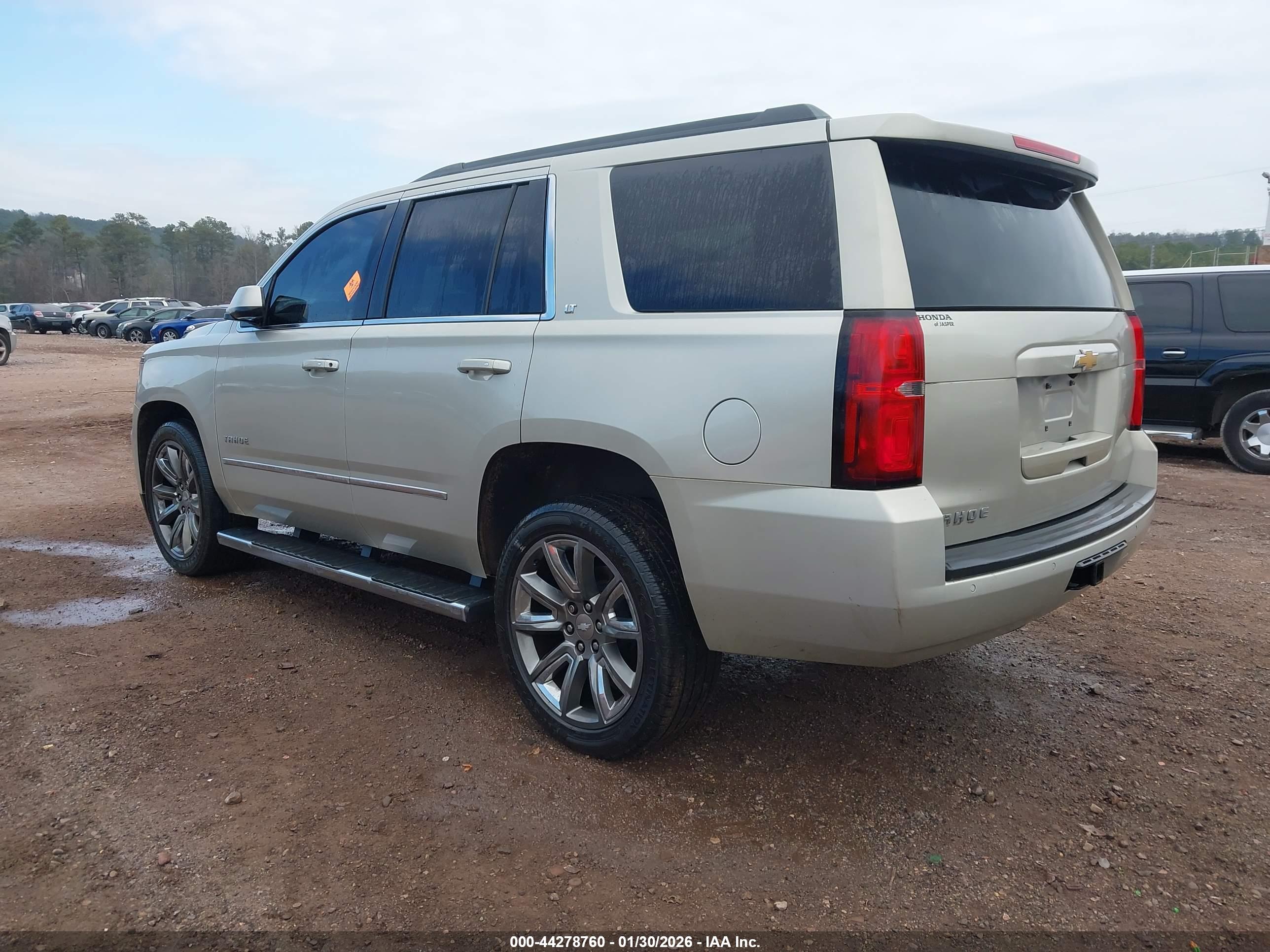 CHEVROLET TAHOE image 3