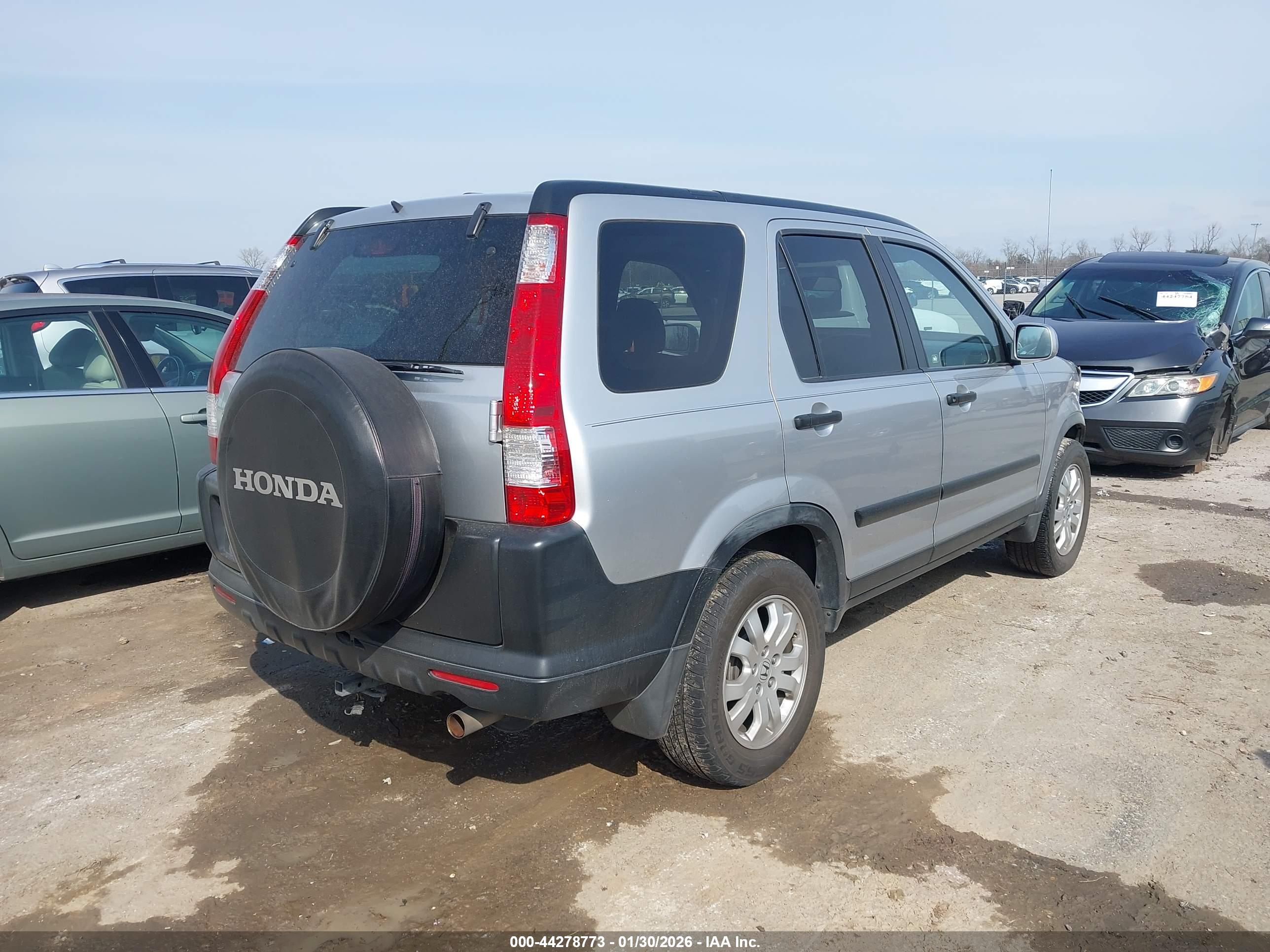HONDA CR-V image 4