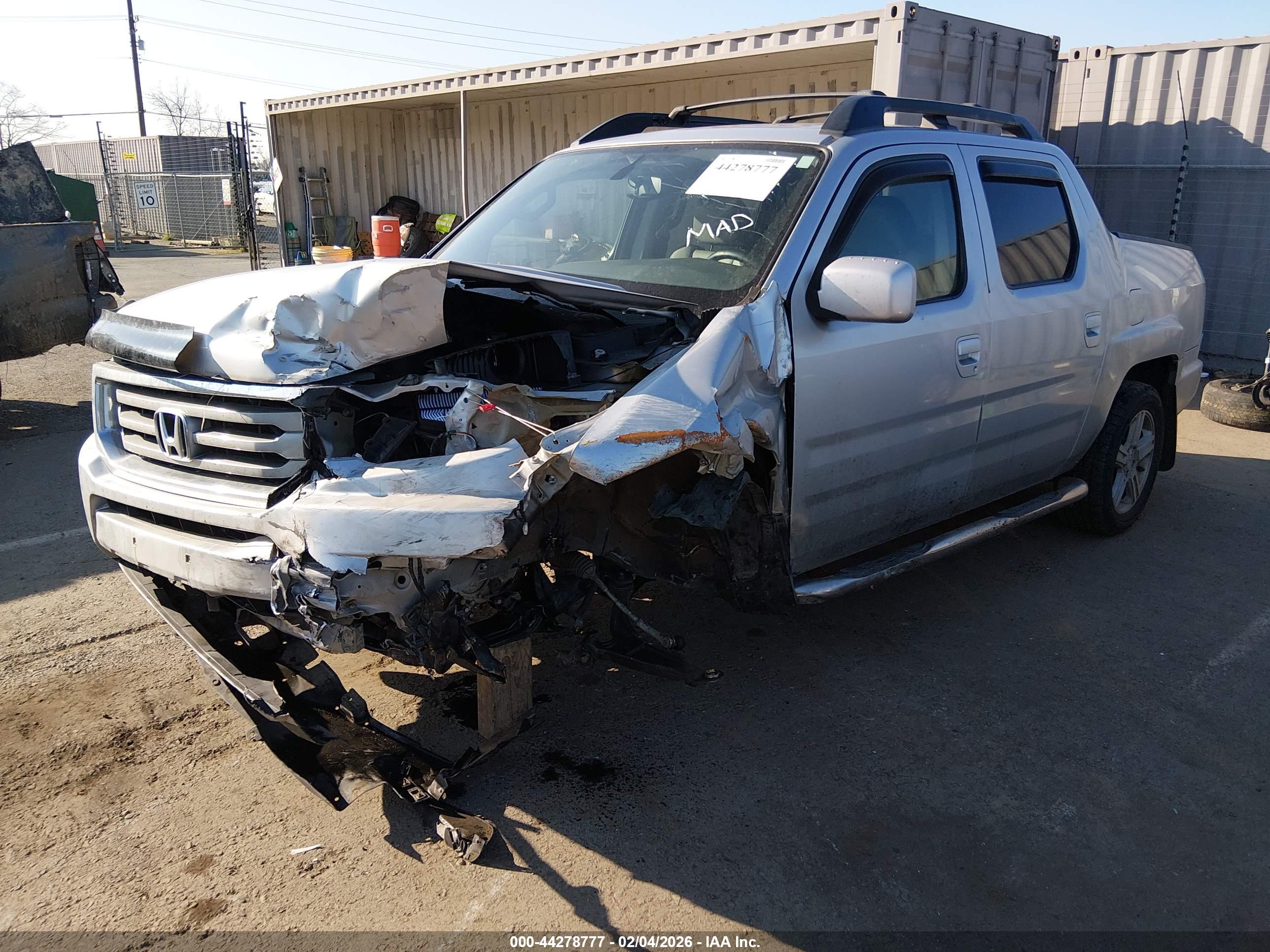HONDA RIDGELINE image 2