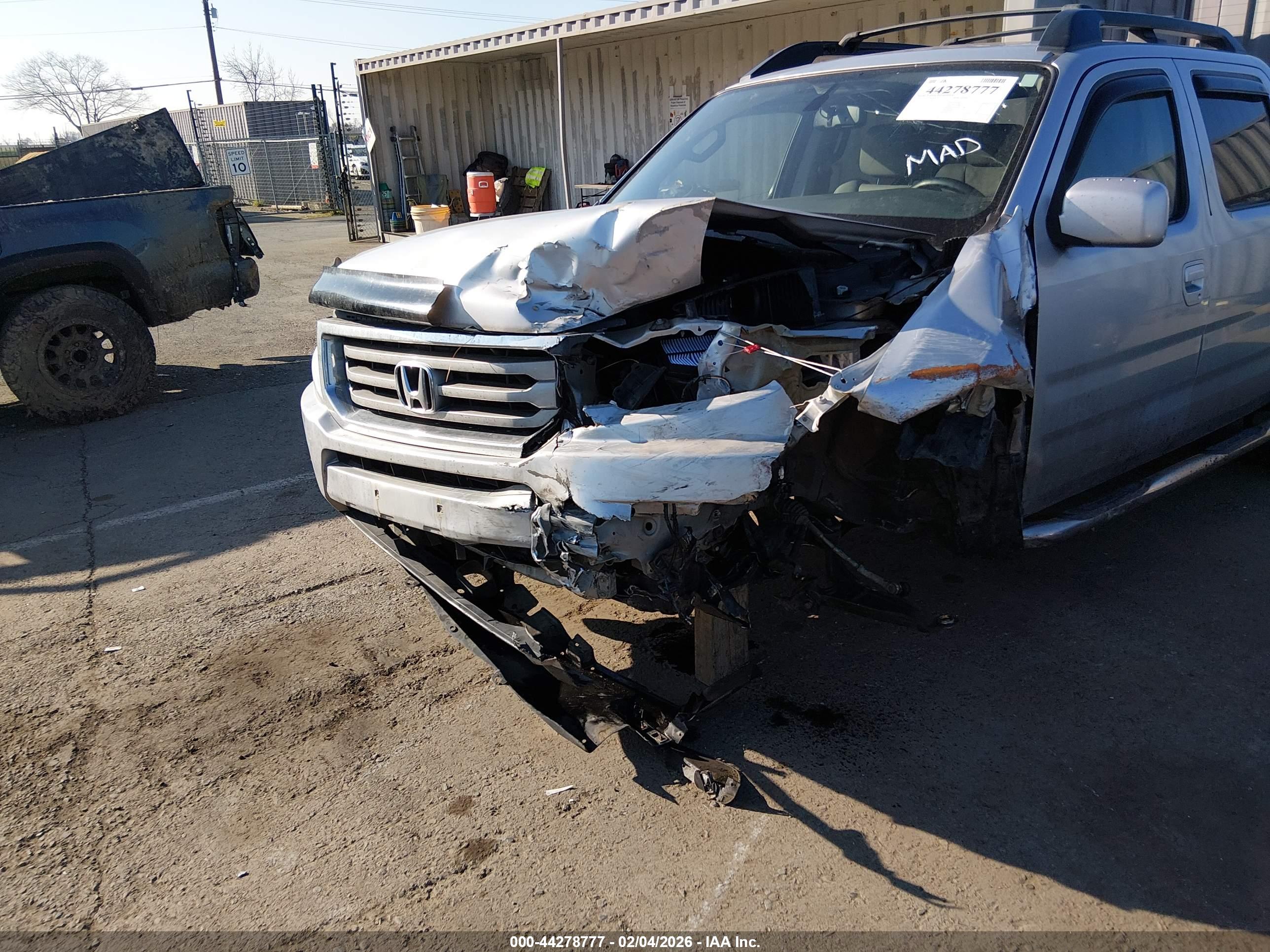 HONDA RIDGELINE image 6