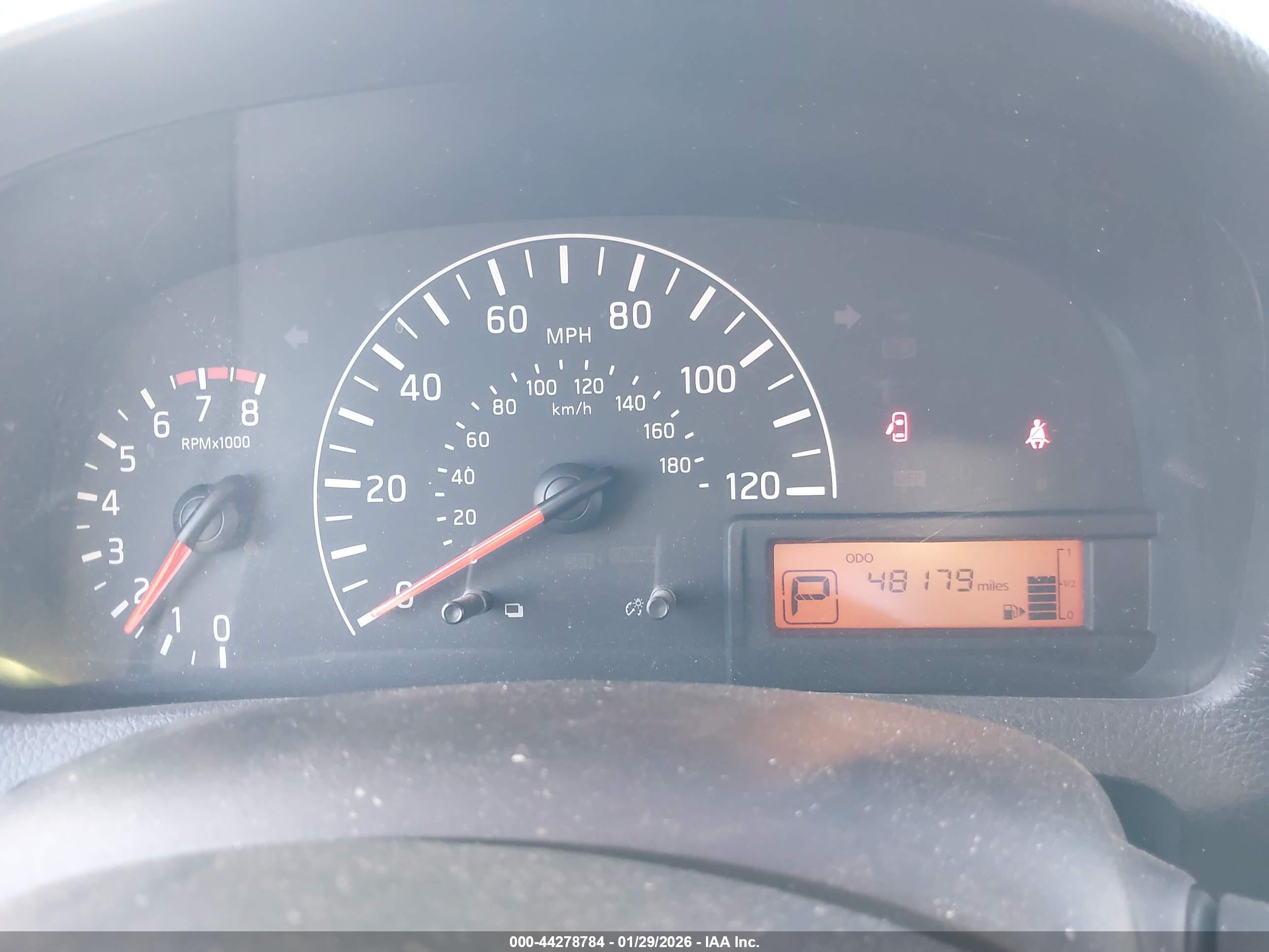 NISSAN NV200 image 7
