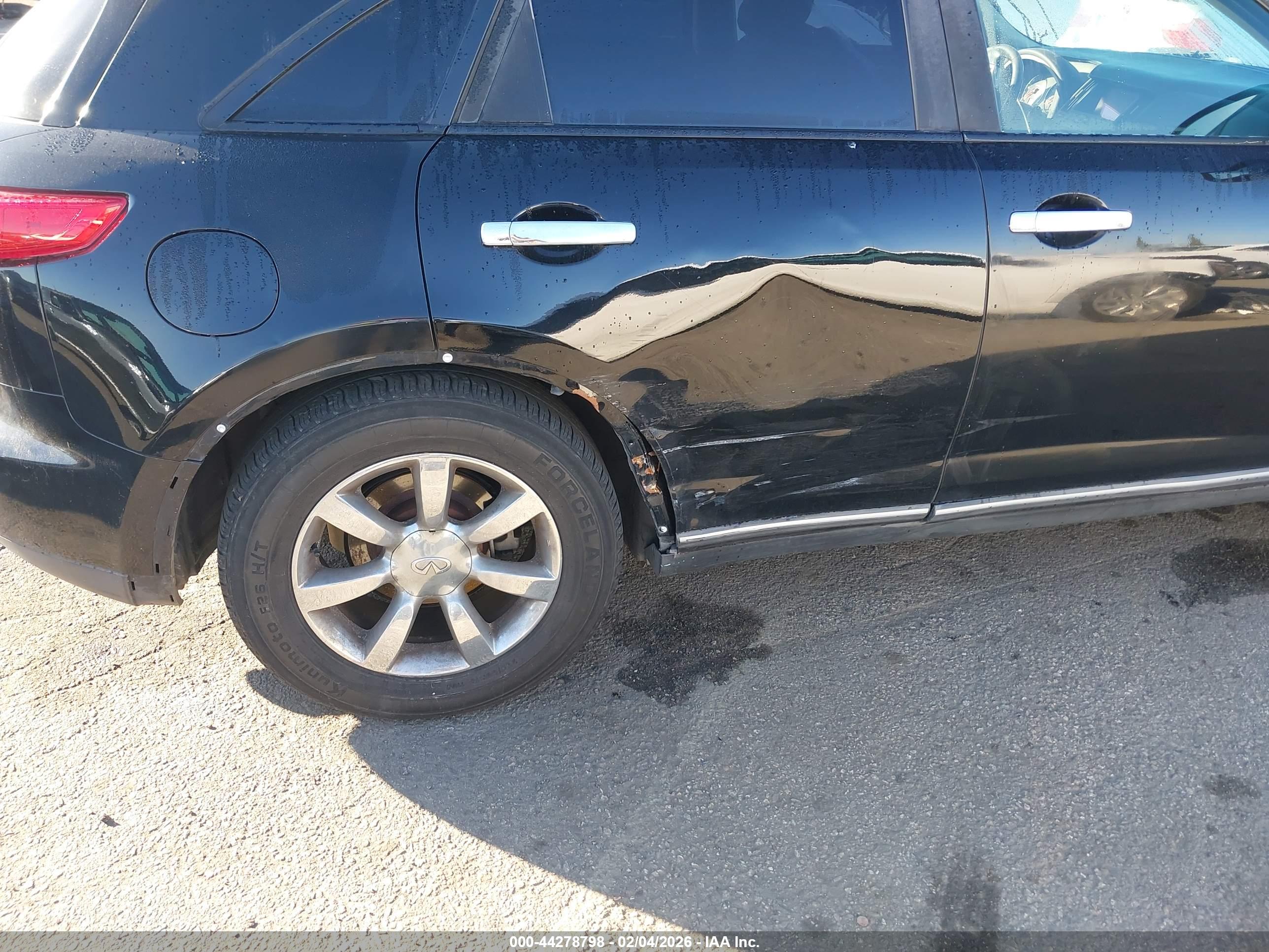 INFINITI FX35 image 6