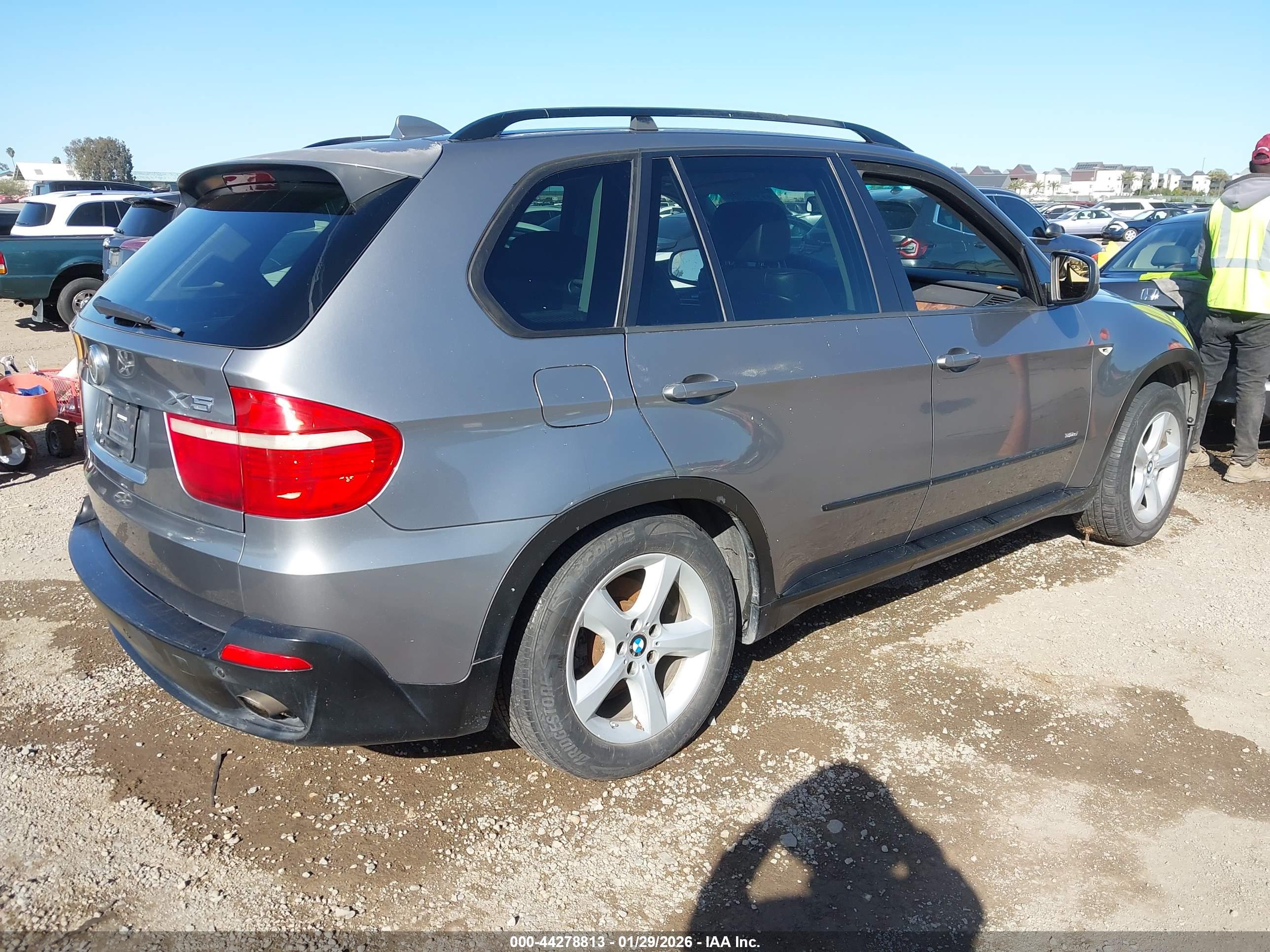 BMW X5 image 4