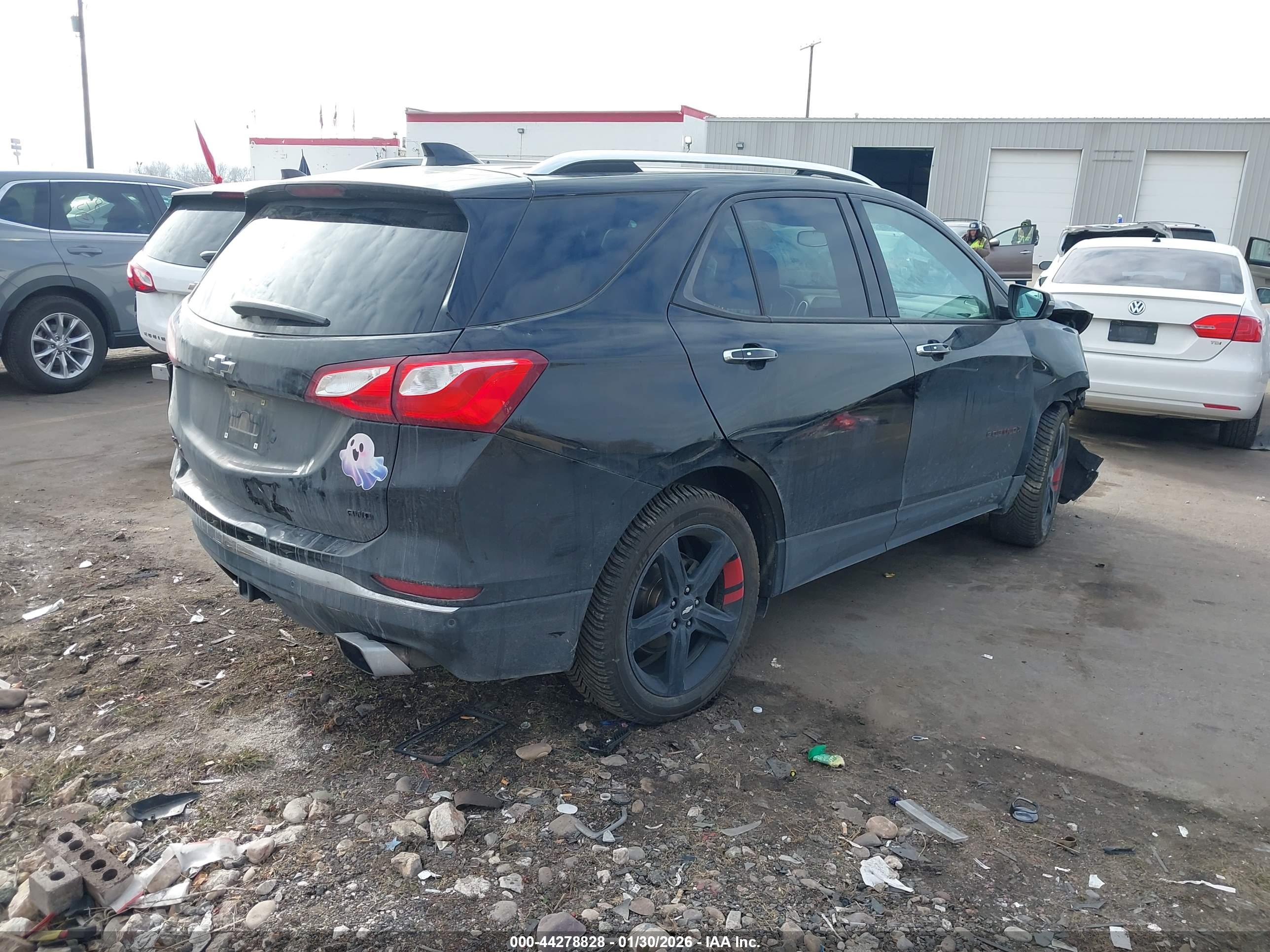 CHEVROLET EQUINOX image 4