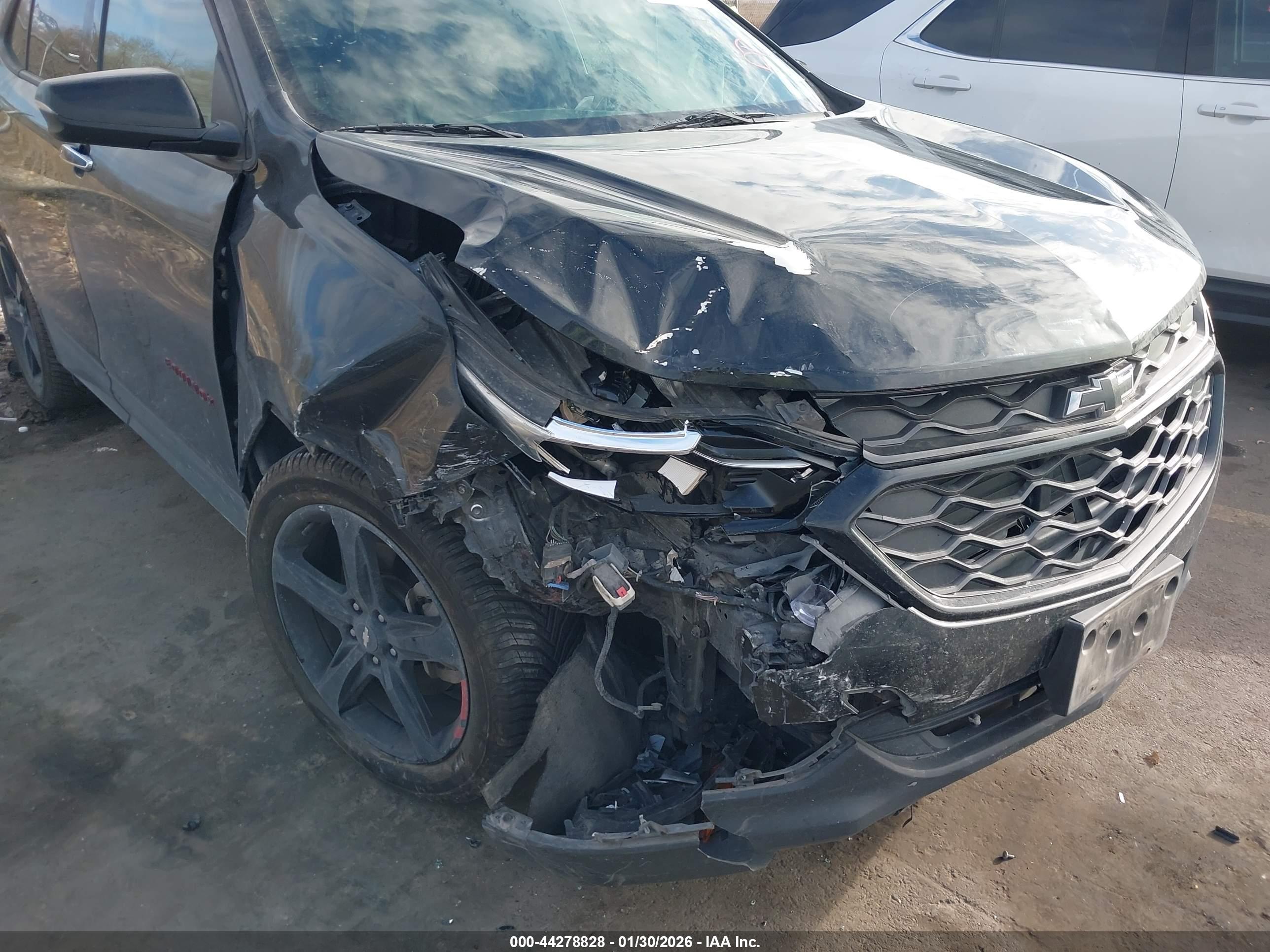 CHEVROLET EQUINOX image 6