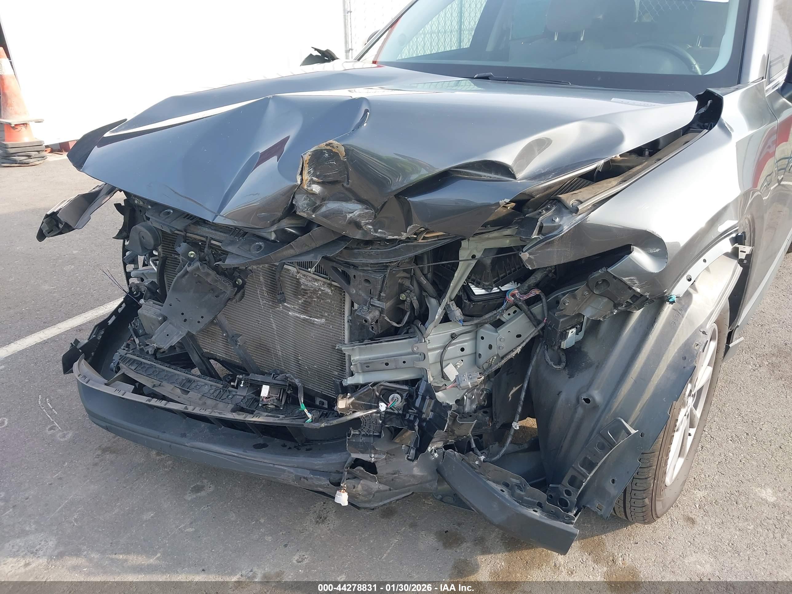 MAZDA CX-5 image 6