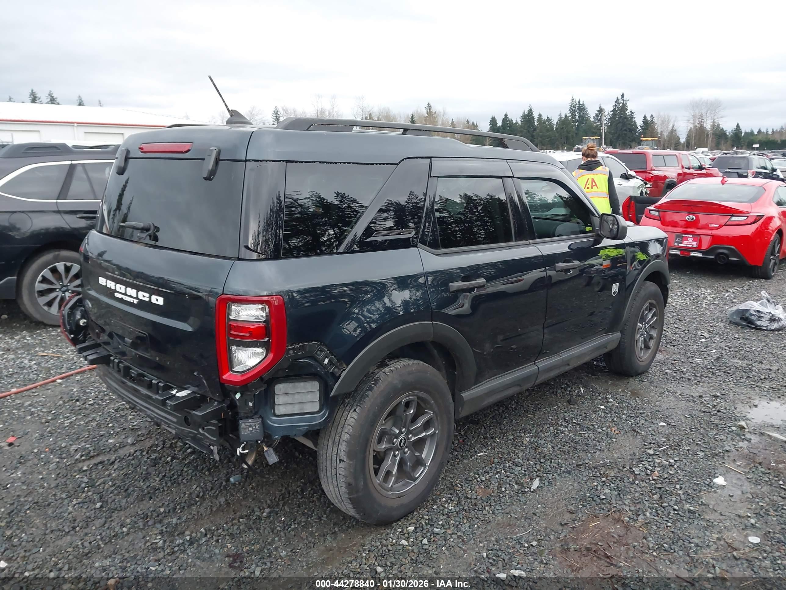 FORD BRONCO image 4
