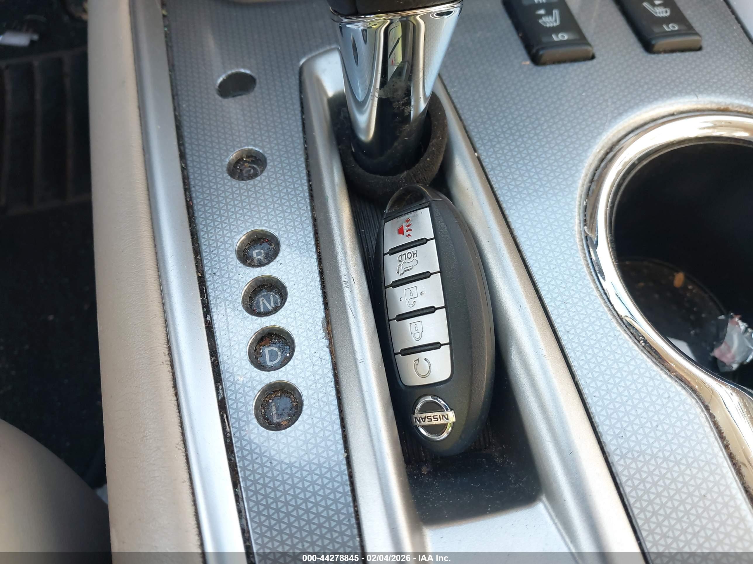 NISSAN PATHFINDER image 11