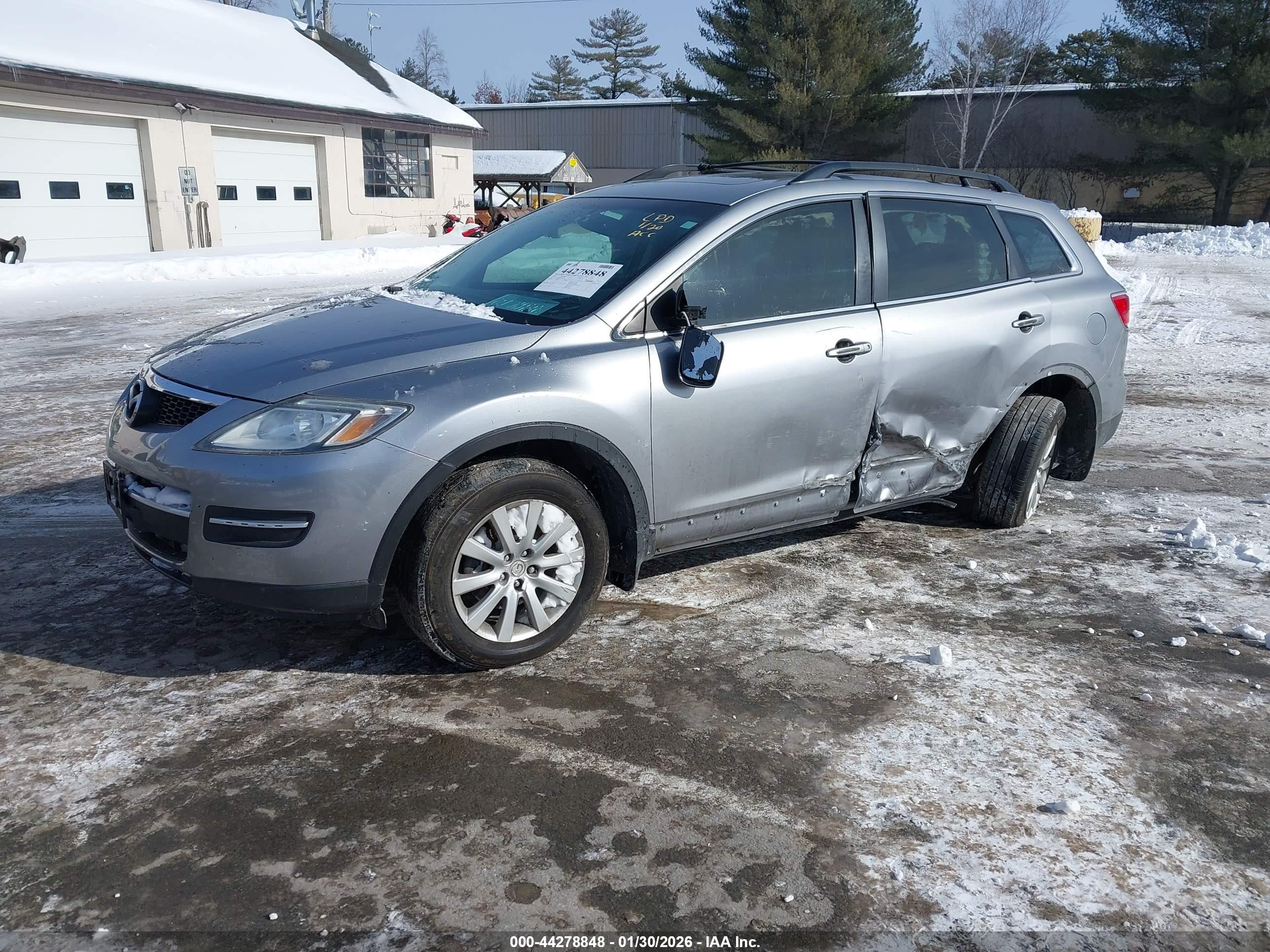MAZDA CX-9 image 2