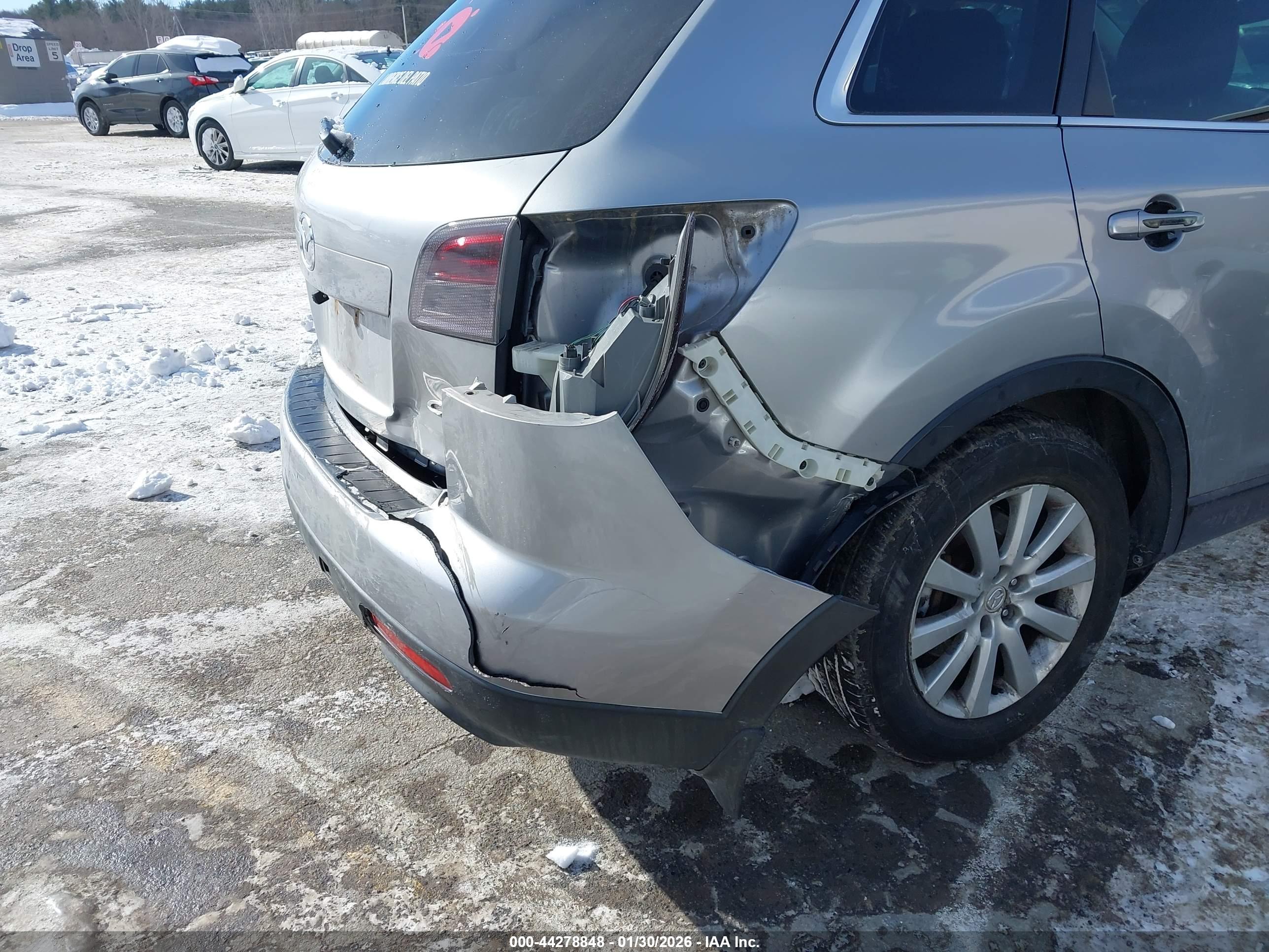 MAZDA CX-9 image 6