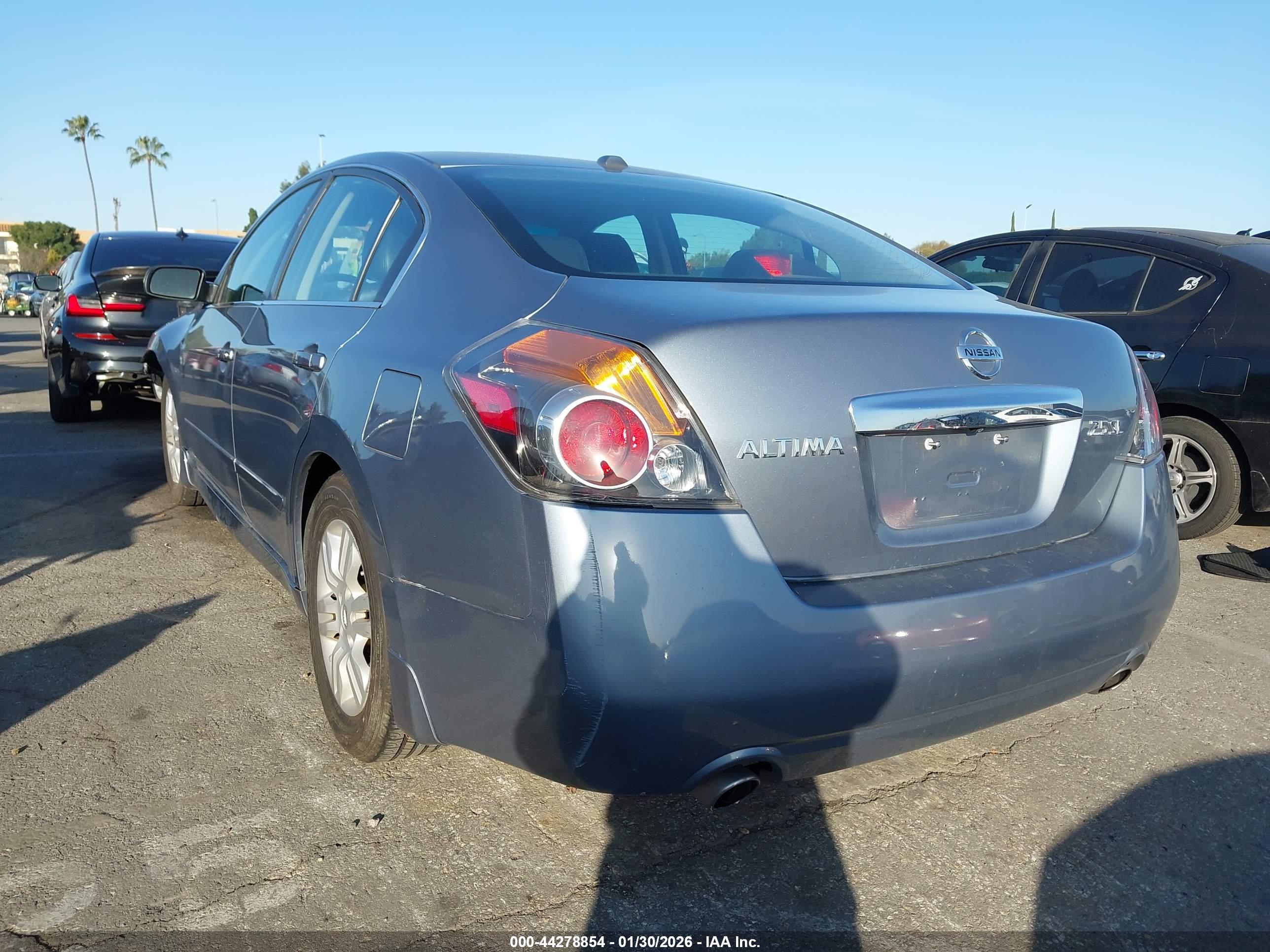 NISSAN ALTIMA image 3