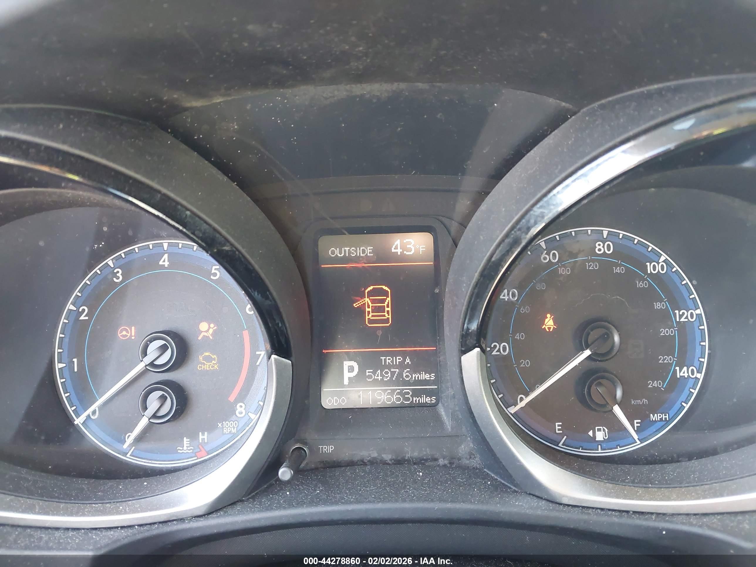 TOYOTA COROLLA image 7