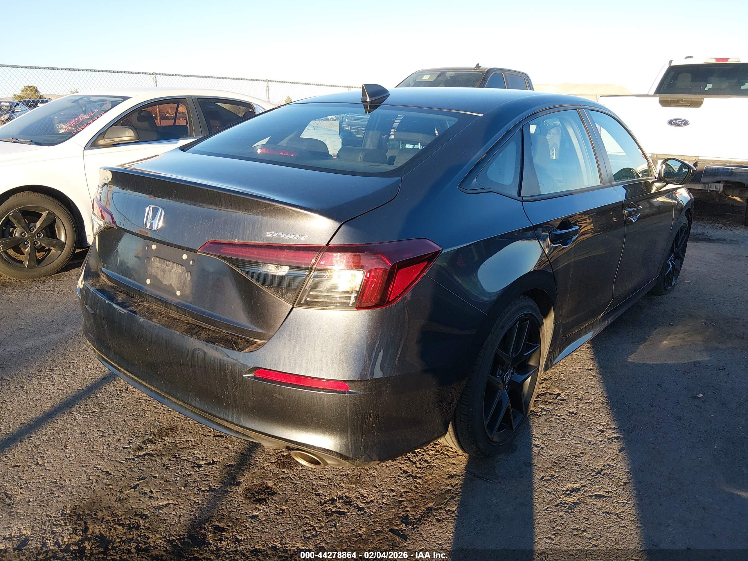 HONDA CIVIC image 4