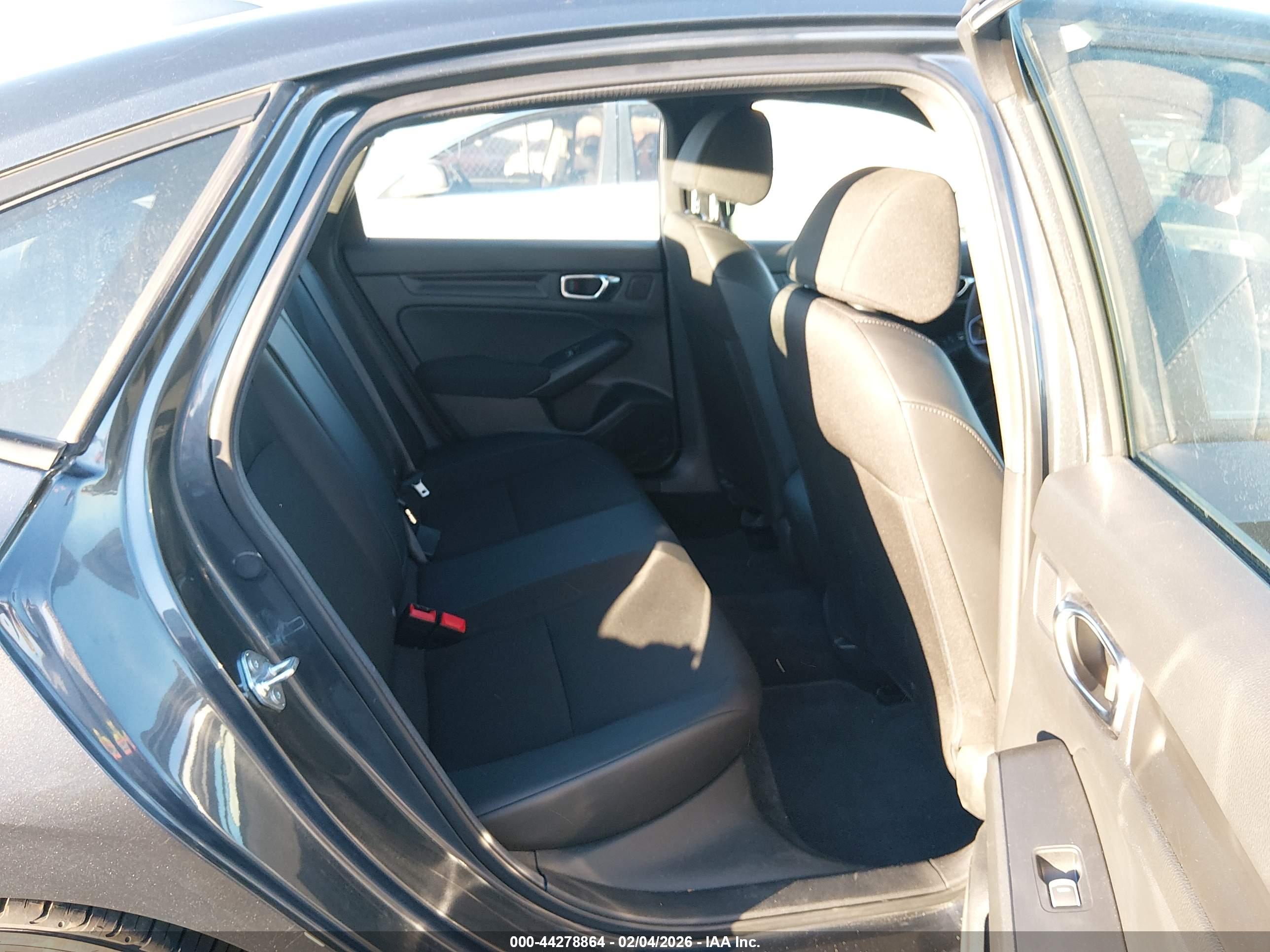 HONDA CIVIC image 8