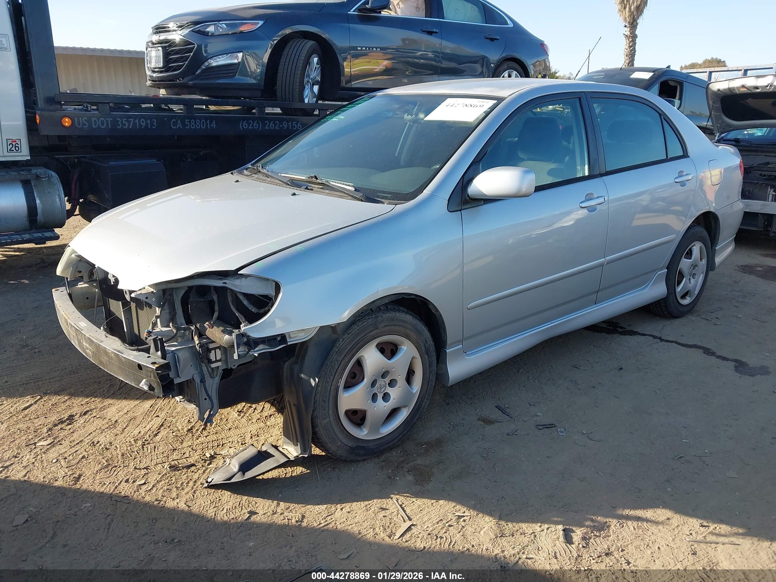 TOYOTA COROLLA image 2