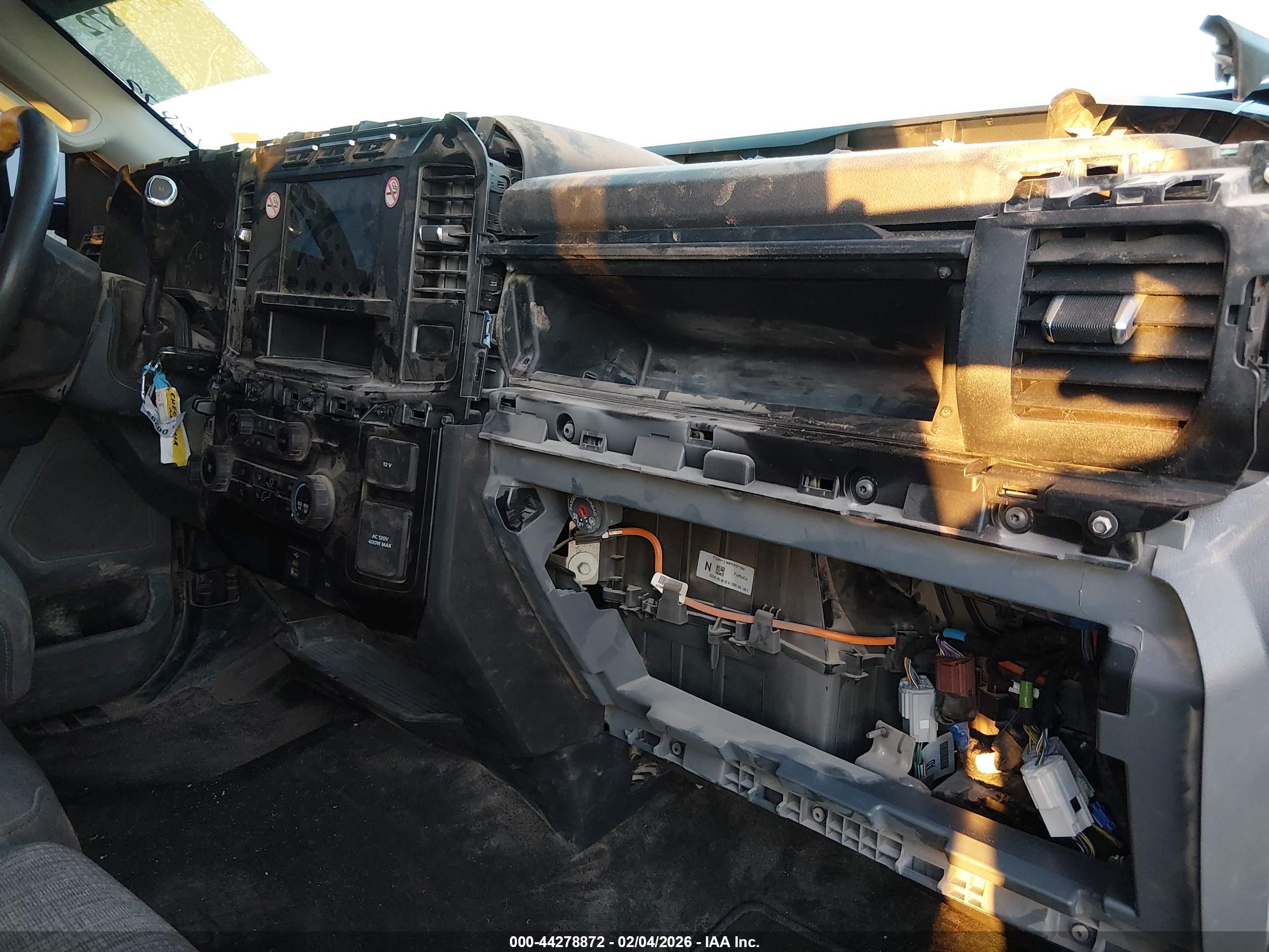 FORD F-250 image 6